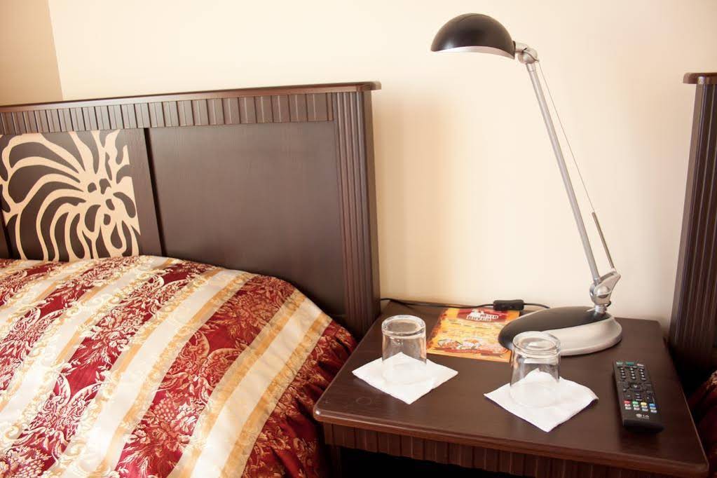 Sairan Hotel