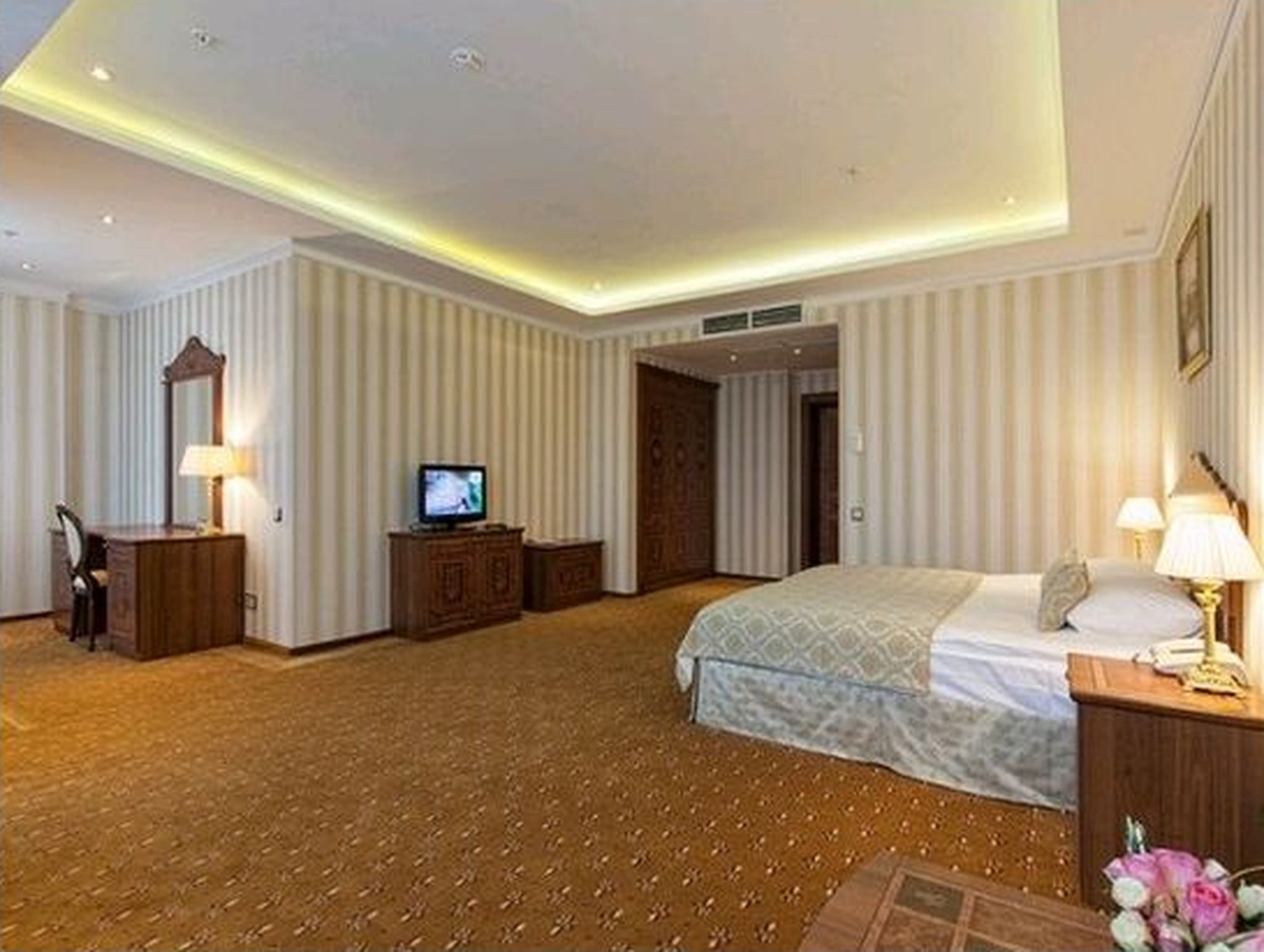 SK Royal Hotel