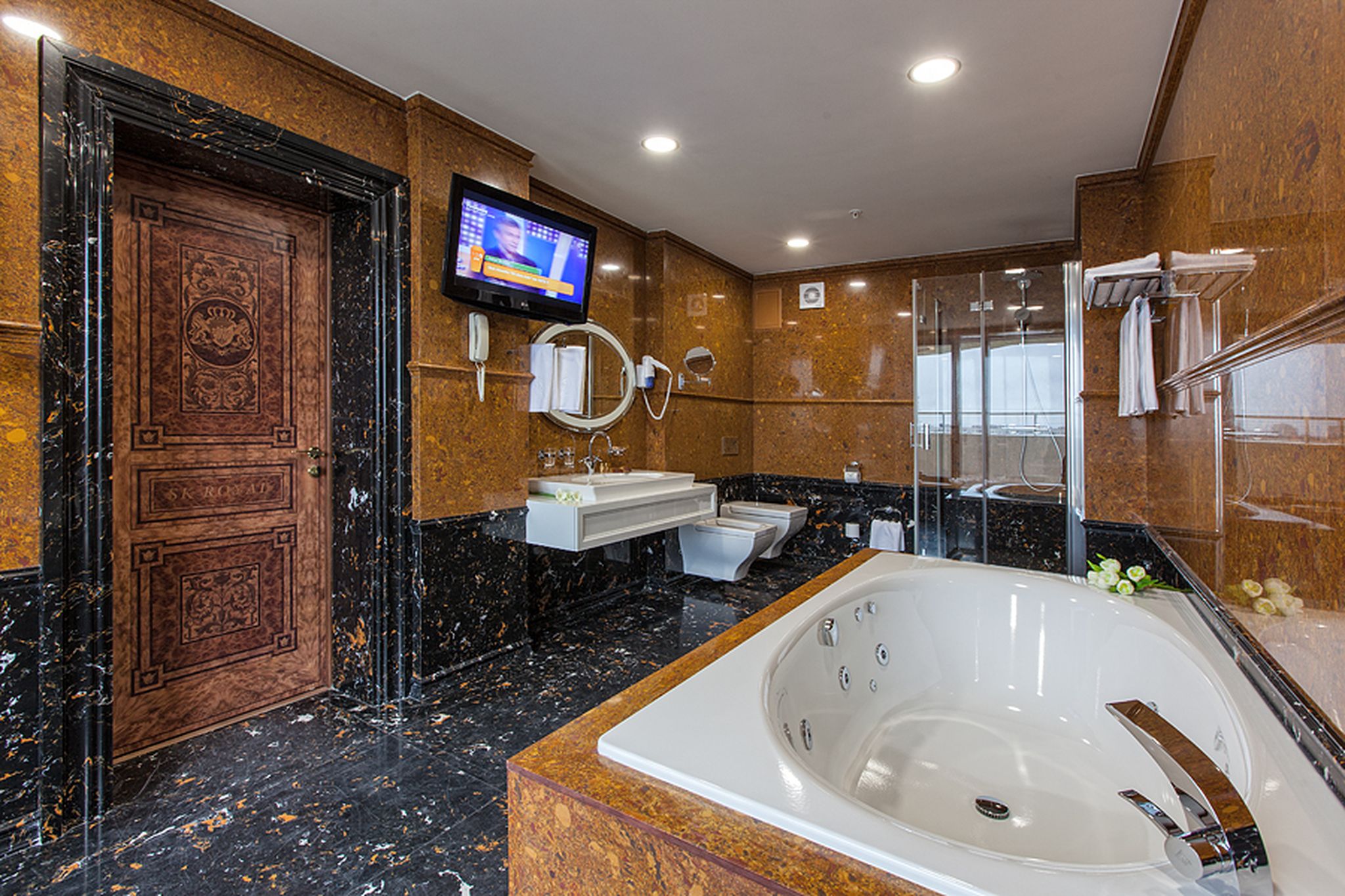 SK Royal Hotel