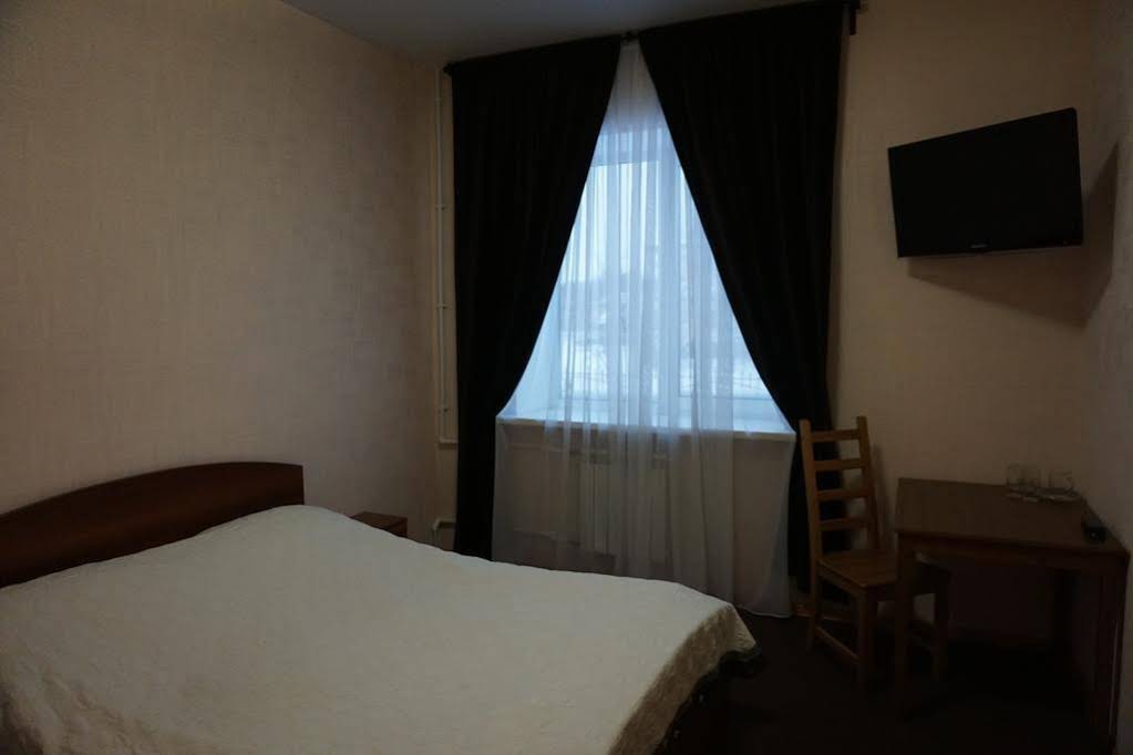 Yar Hotel