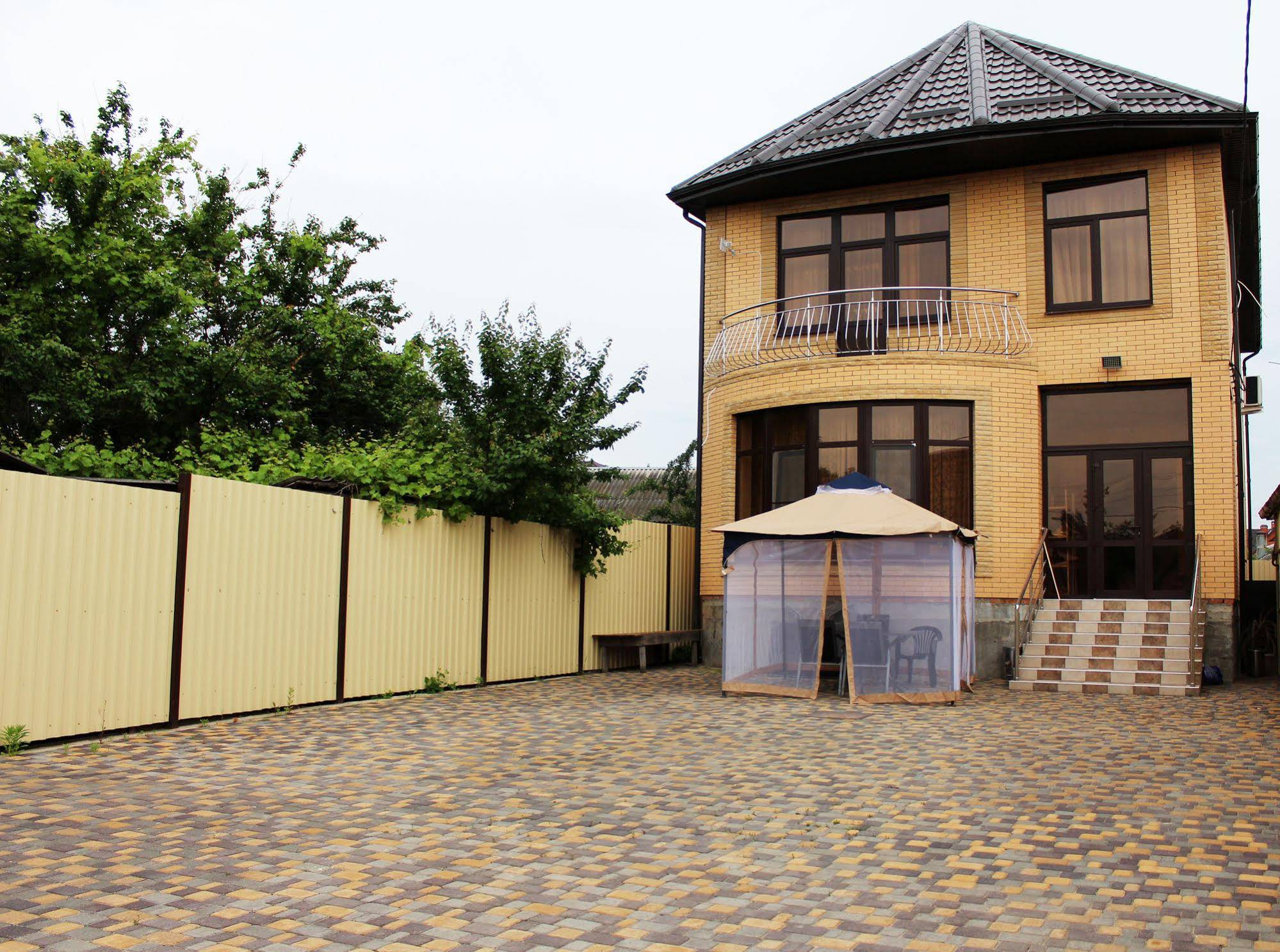 Sherlock Homes Hostel