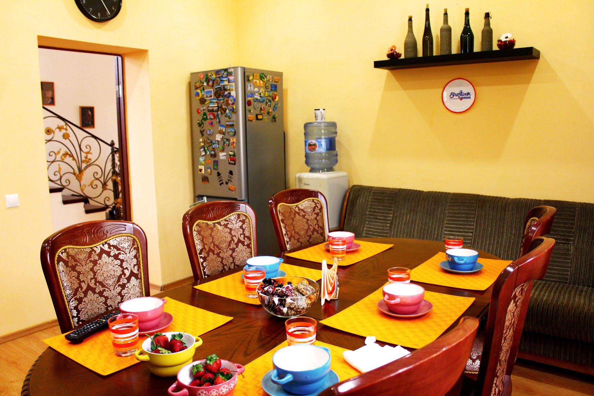 Sherlock Homes Hostel