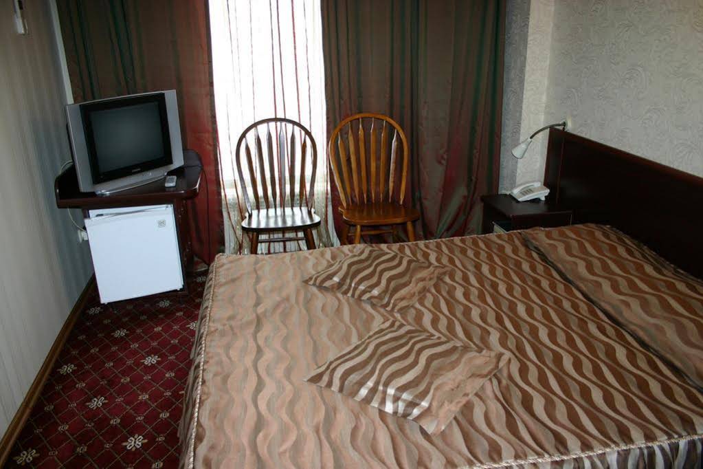 Nautilus Hotel