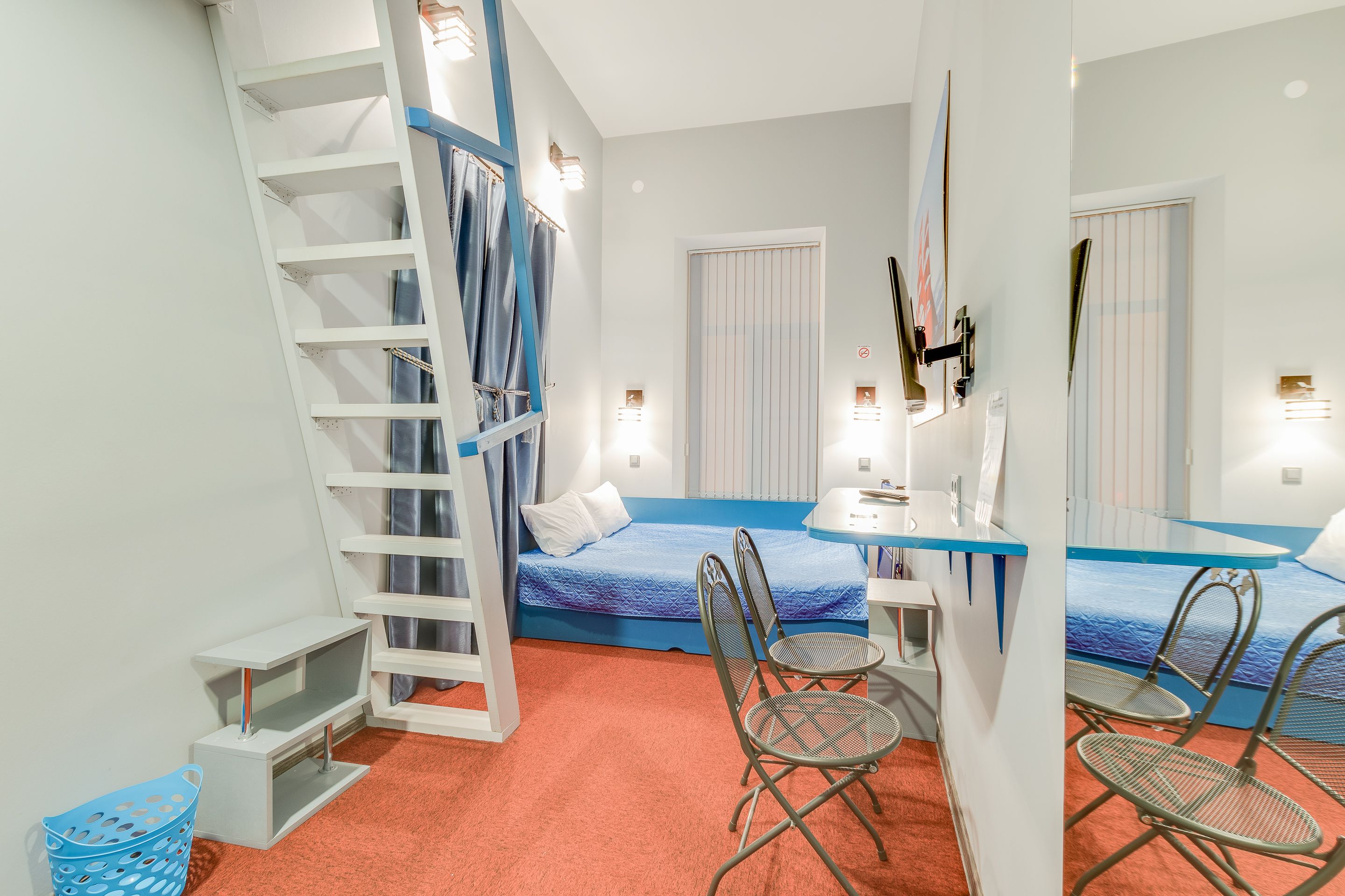 15 rooms