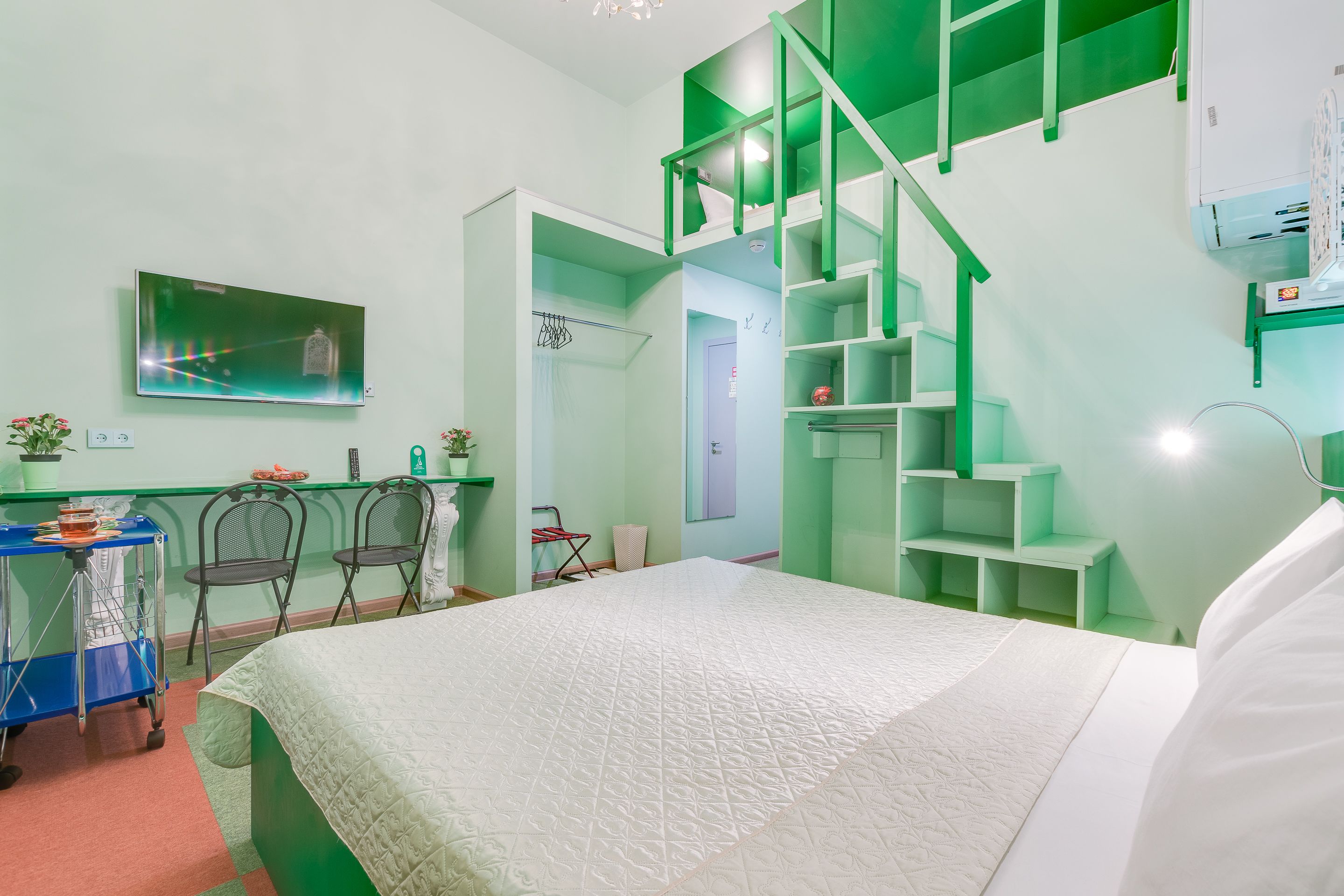 15 rooms