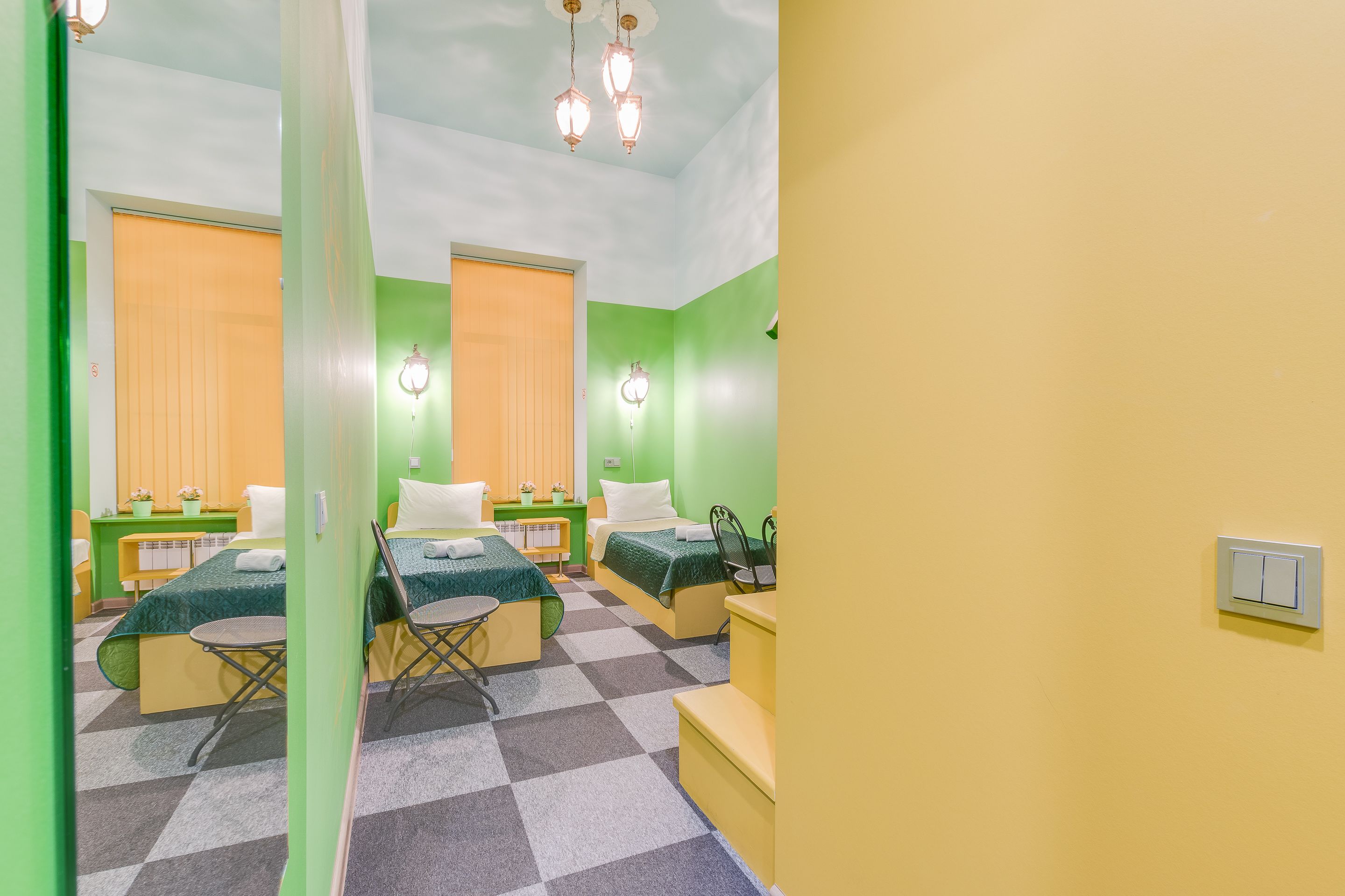 15 rooms