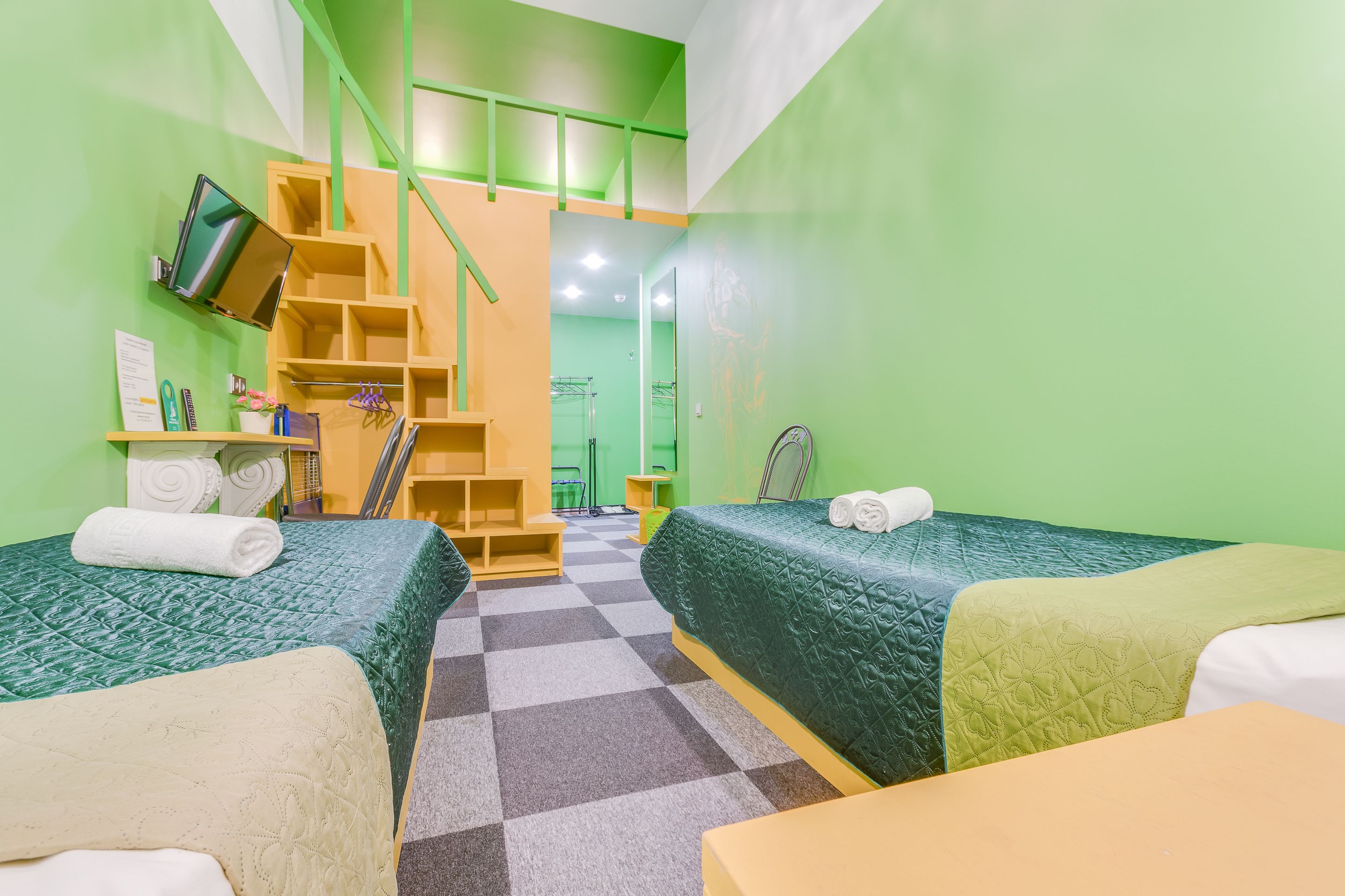15 rooms