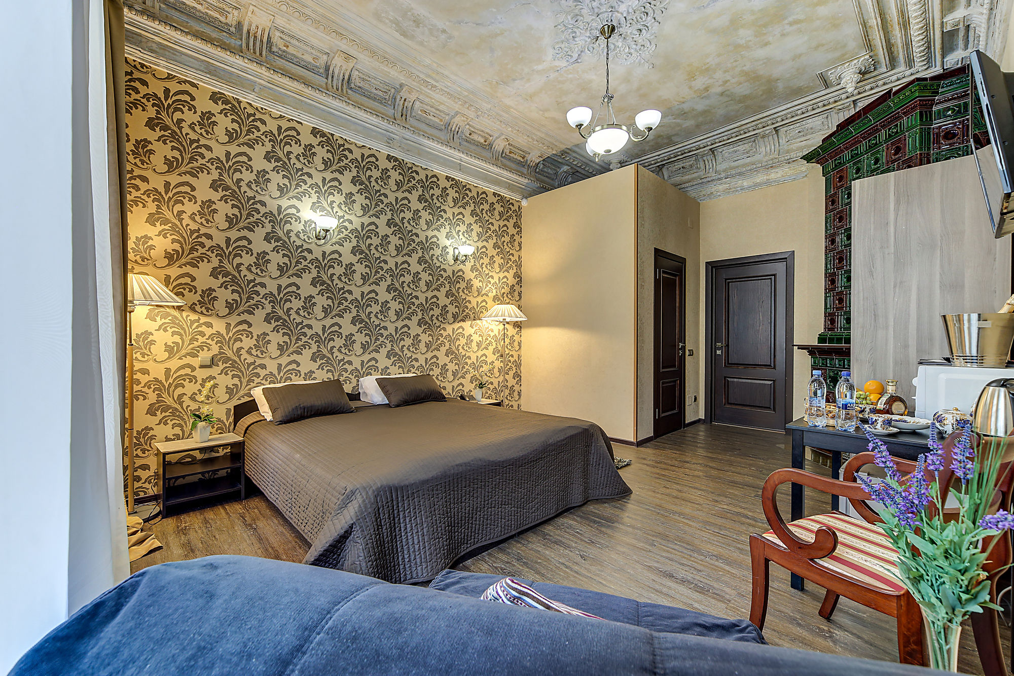 Ambitus Hotel