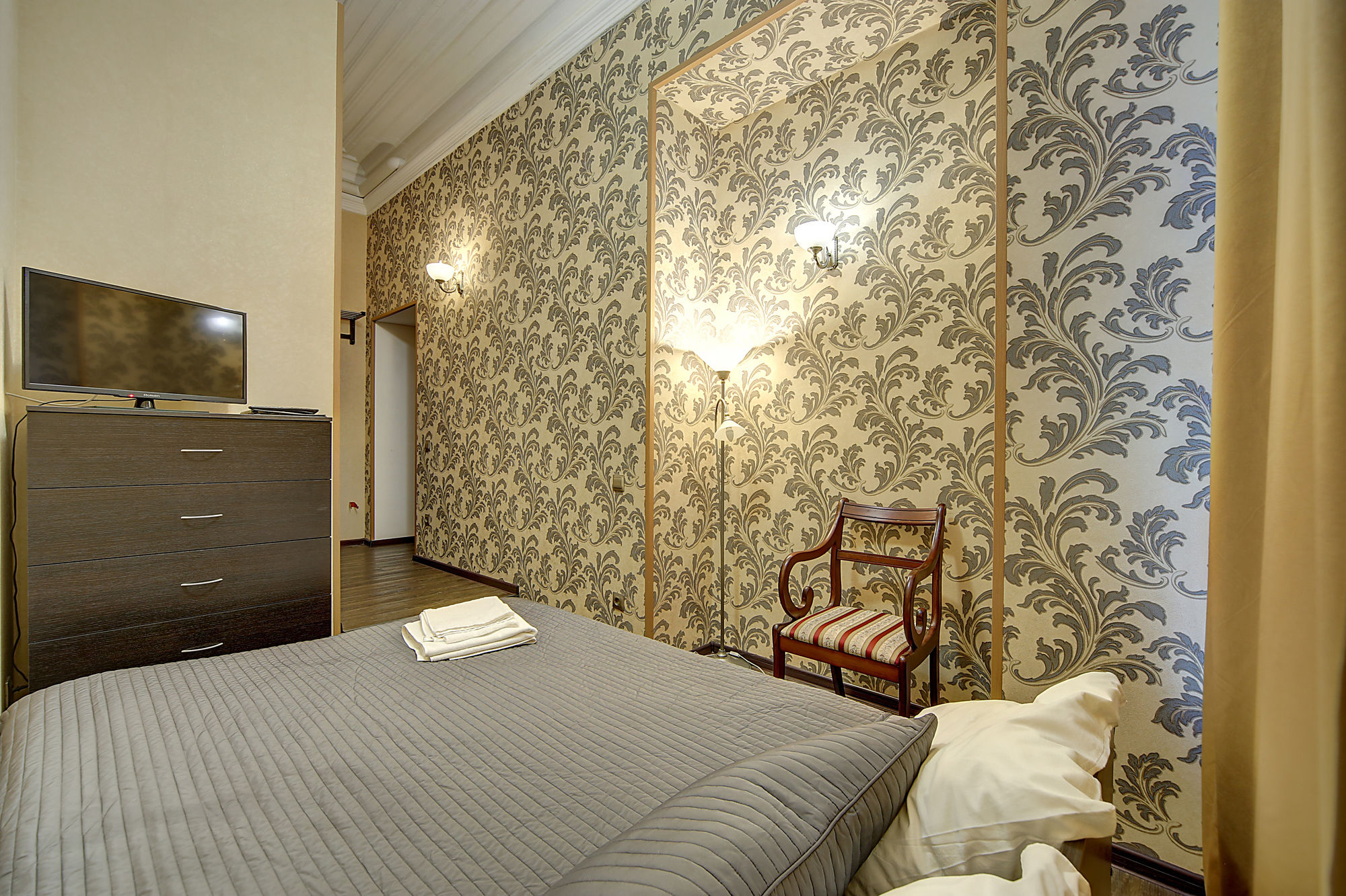 Ambitus Hotel