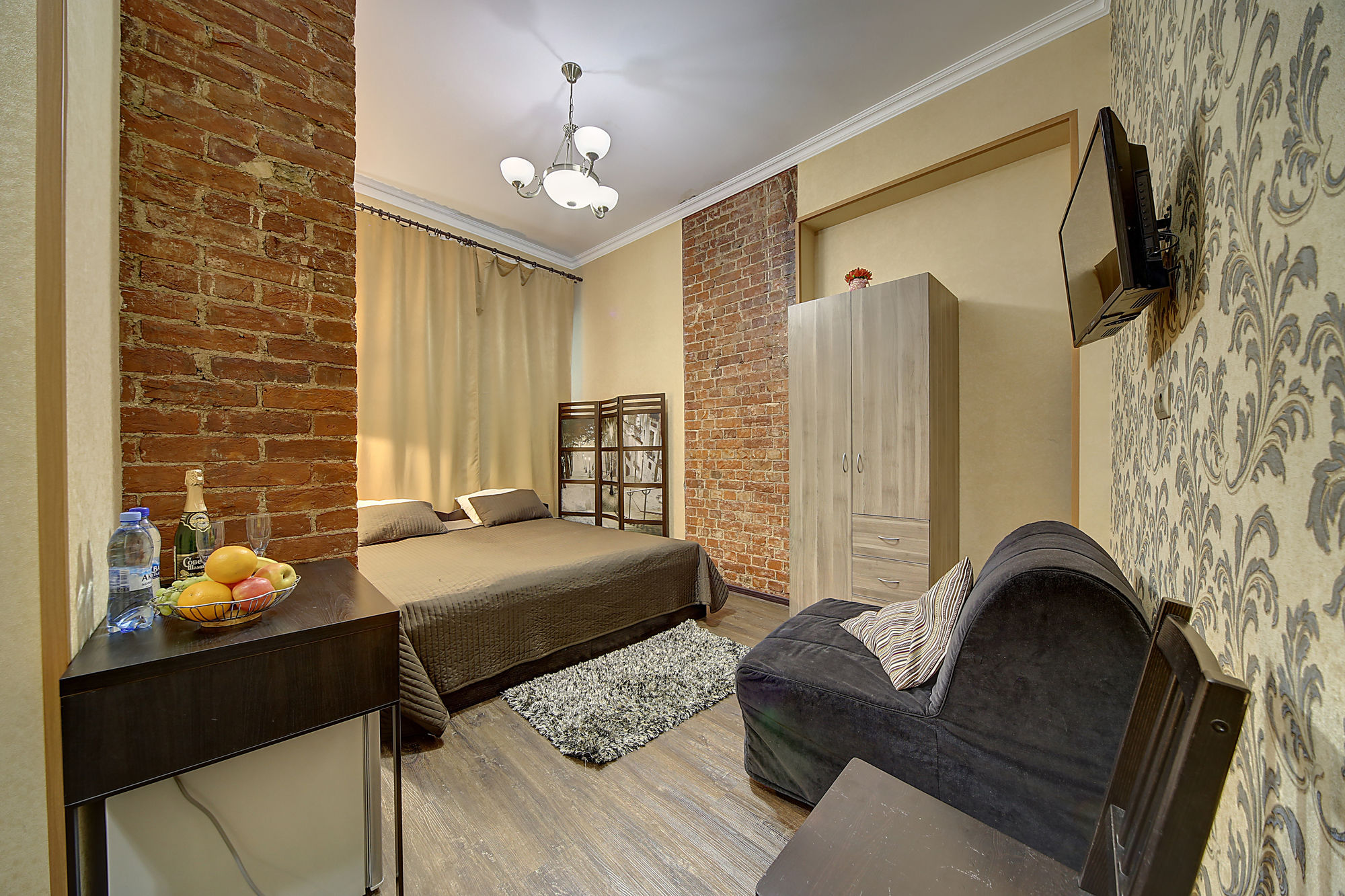 Ambitus Hotel