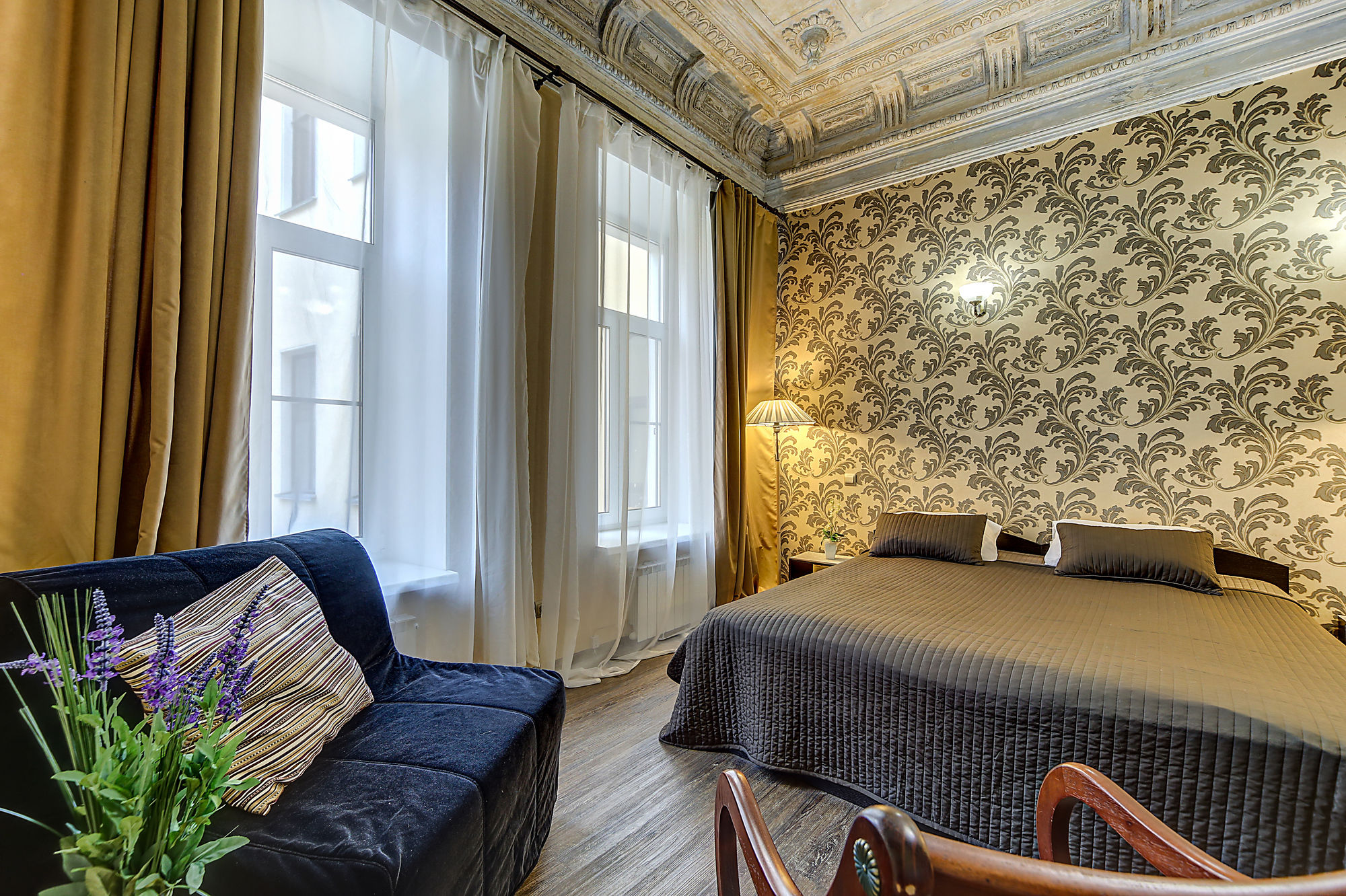 Ambitus Hotel