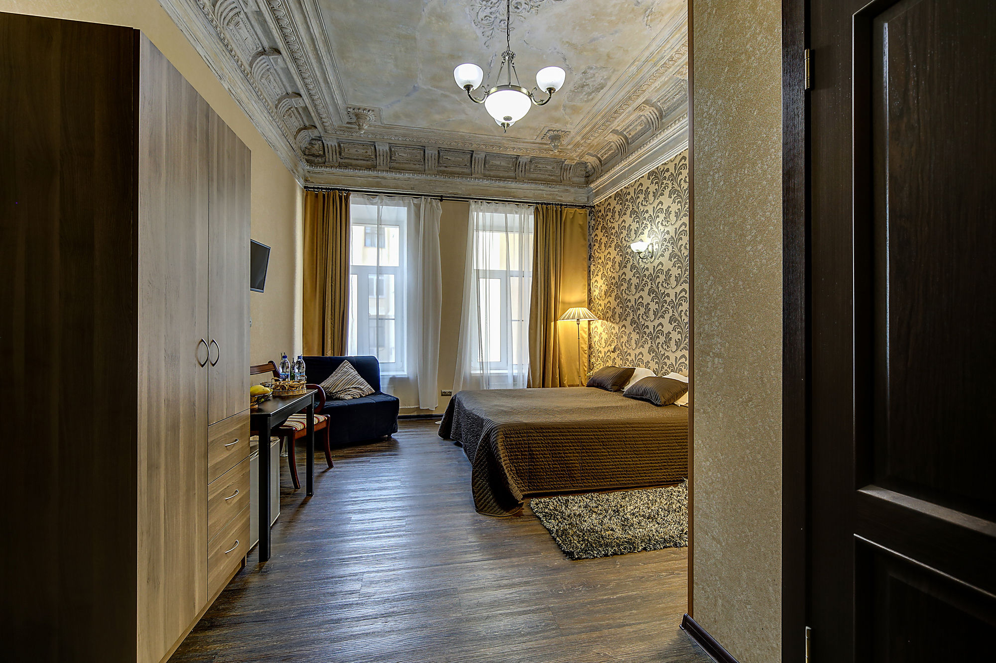 Ambitus Hotel