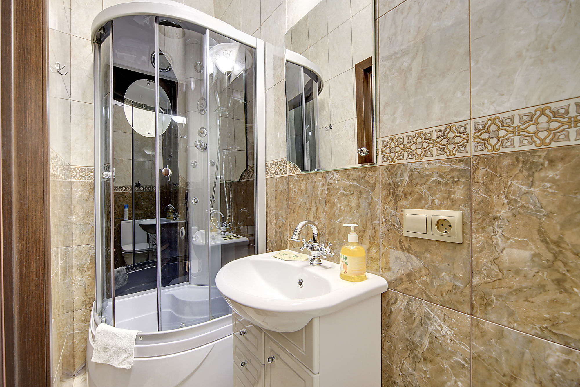 Ambitus Hotel