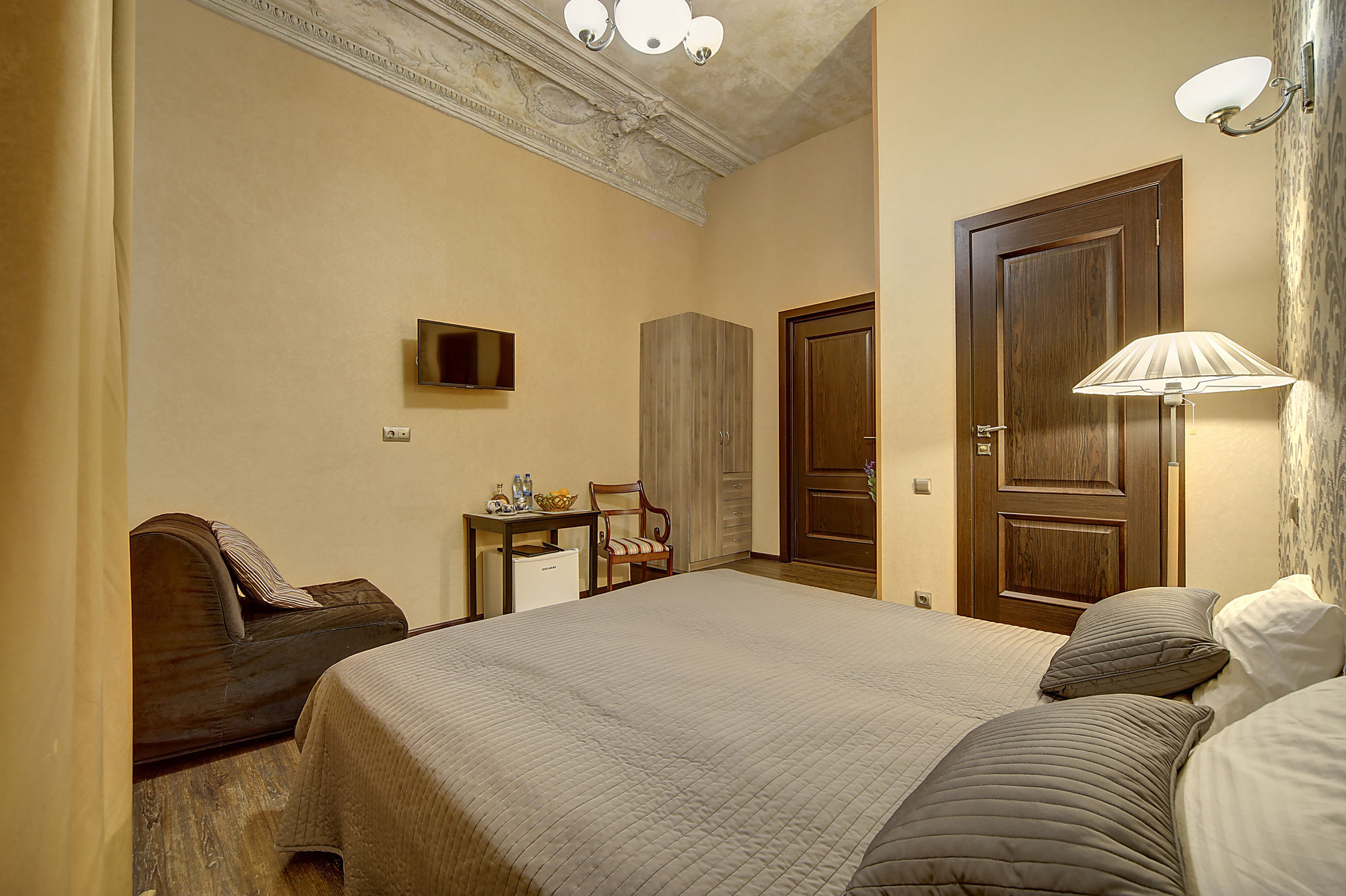 Ambitus Hotel