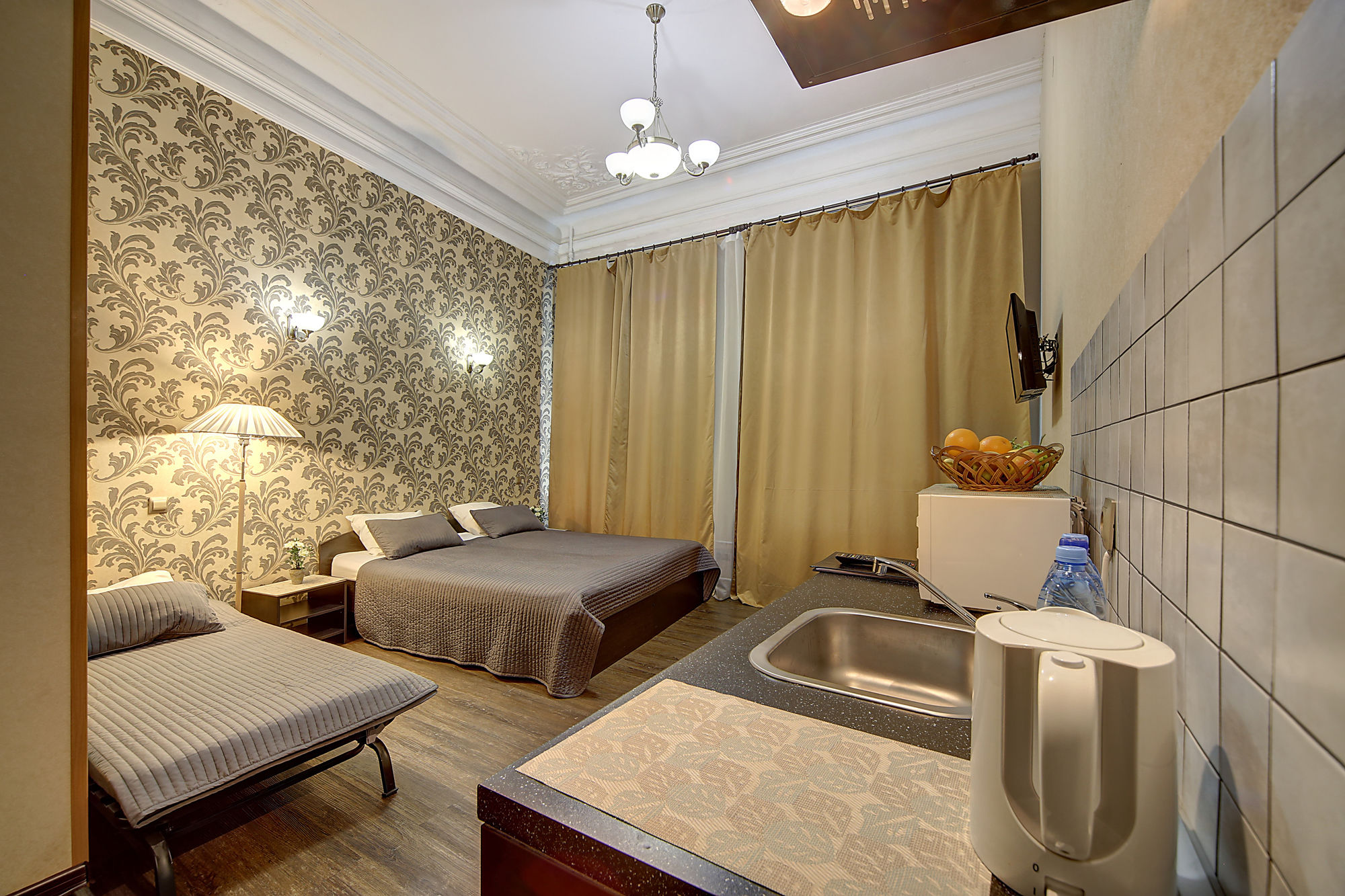 Ambitus Hotel