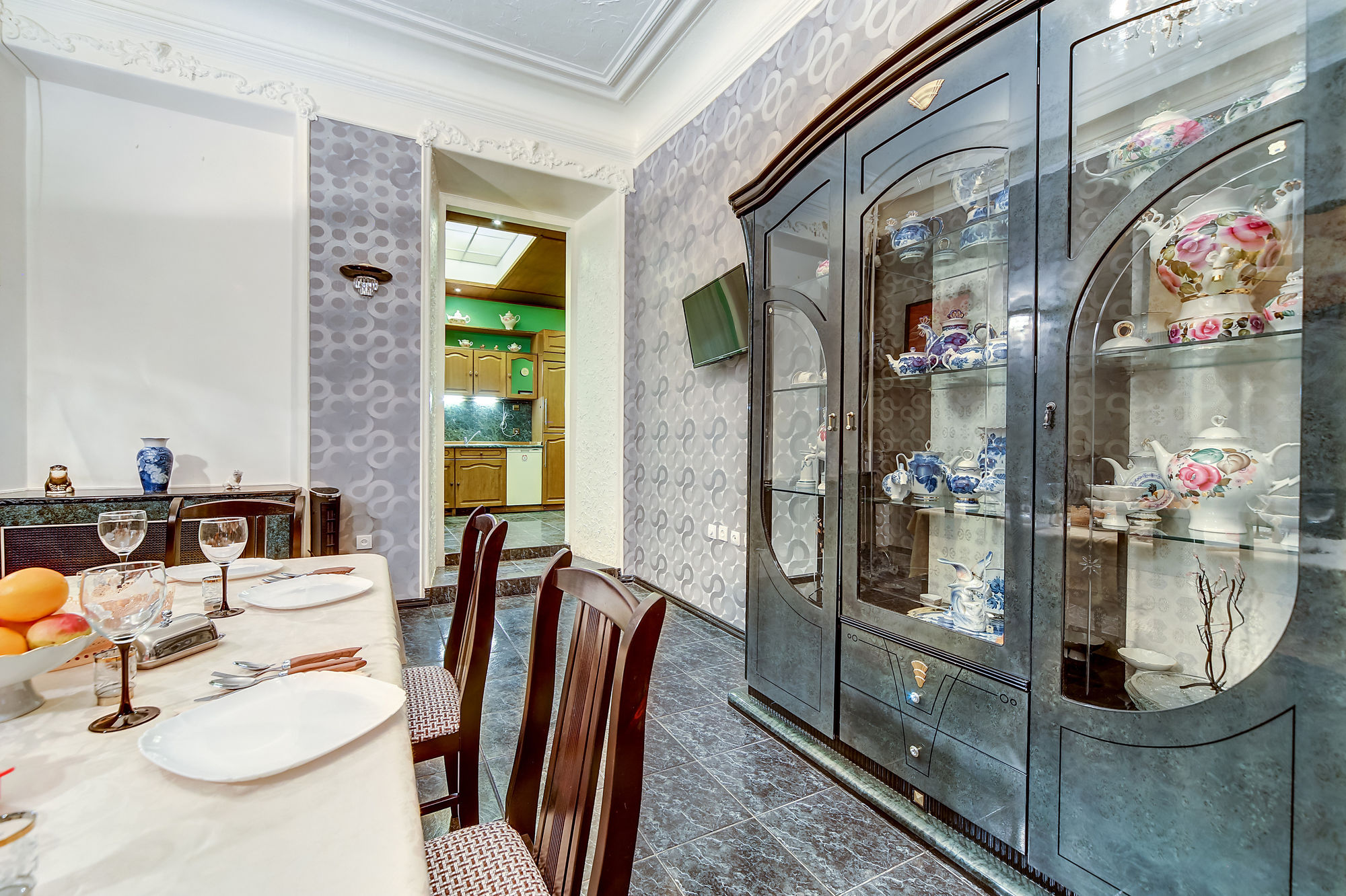Ambitus Hotel