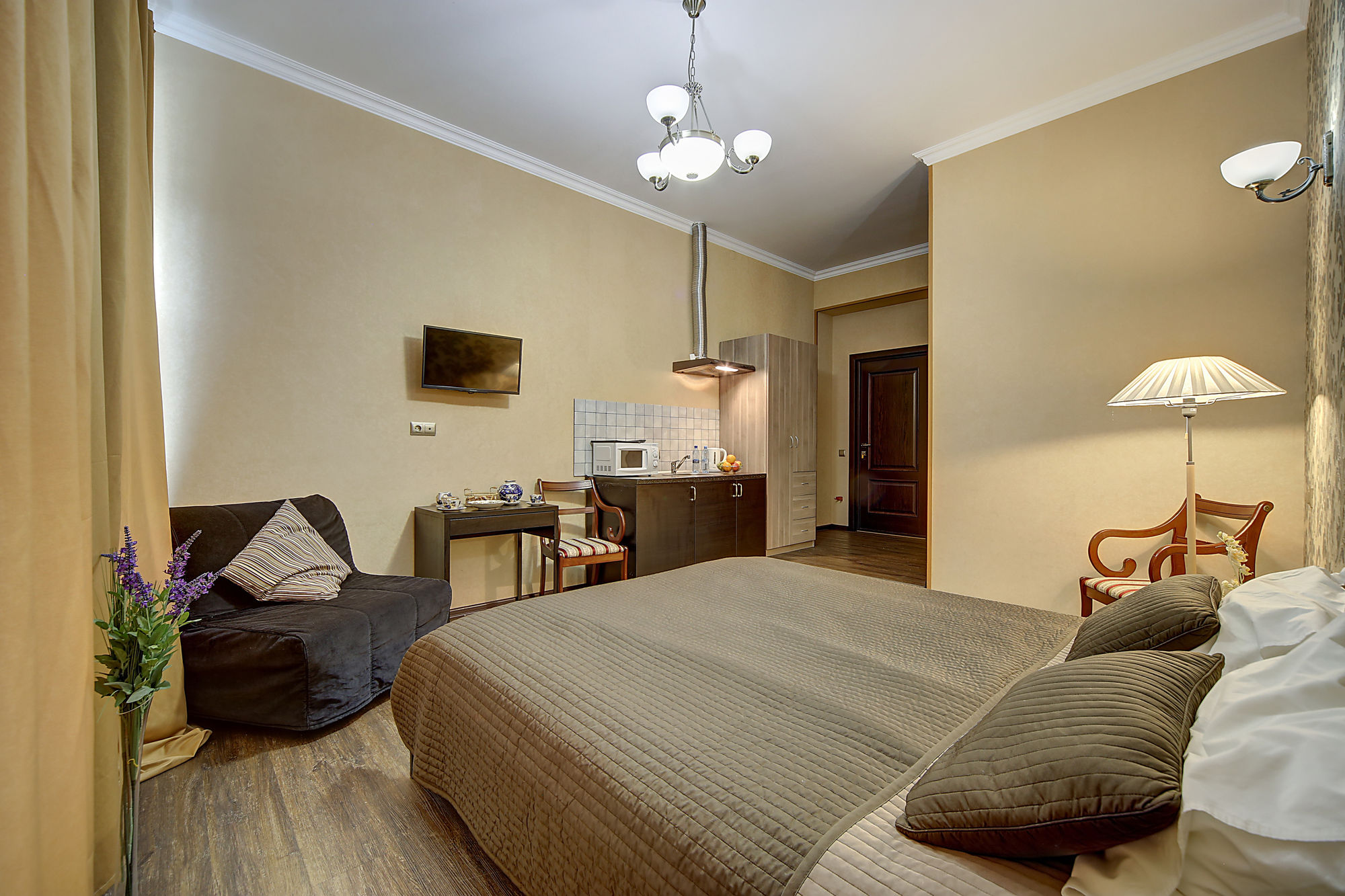 Ambitus Hotel