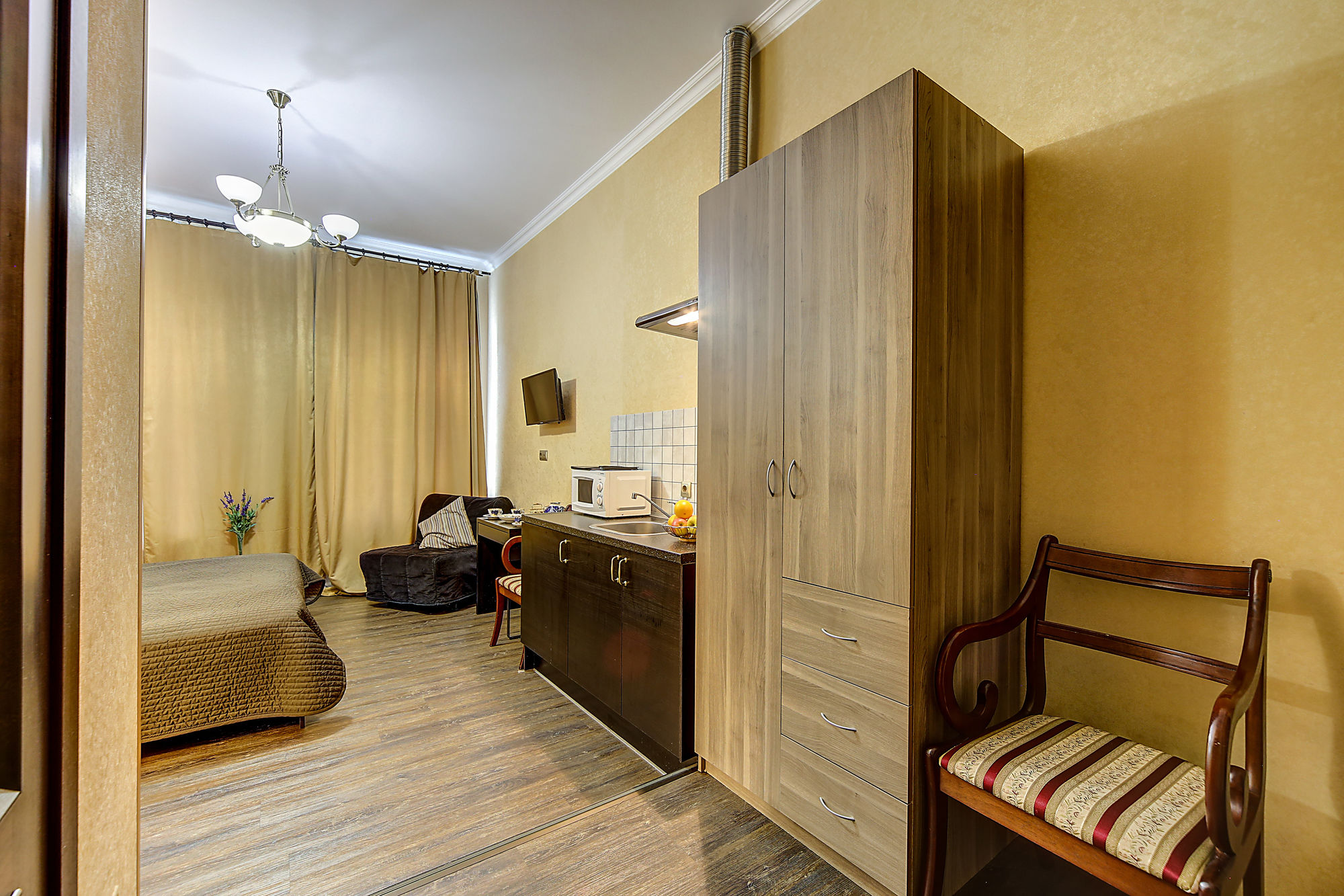 Ambitus Hotel