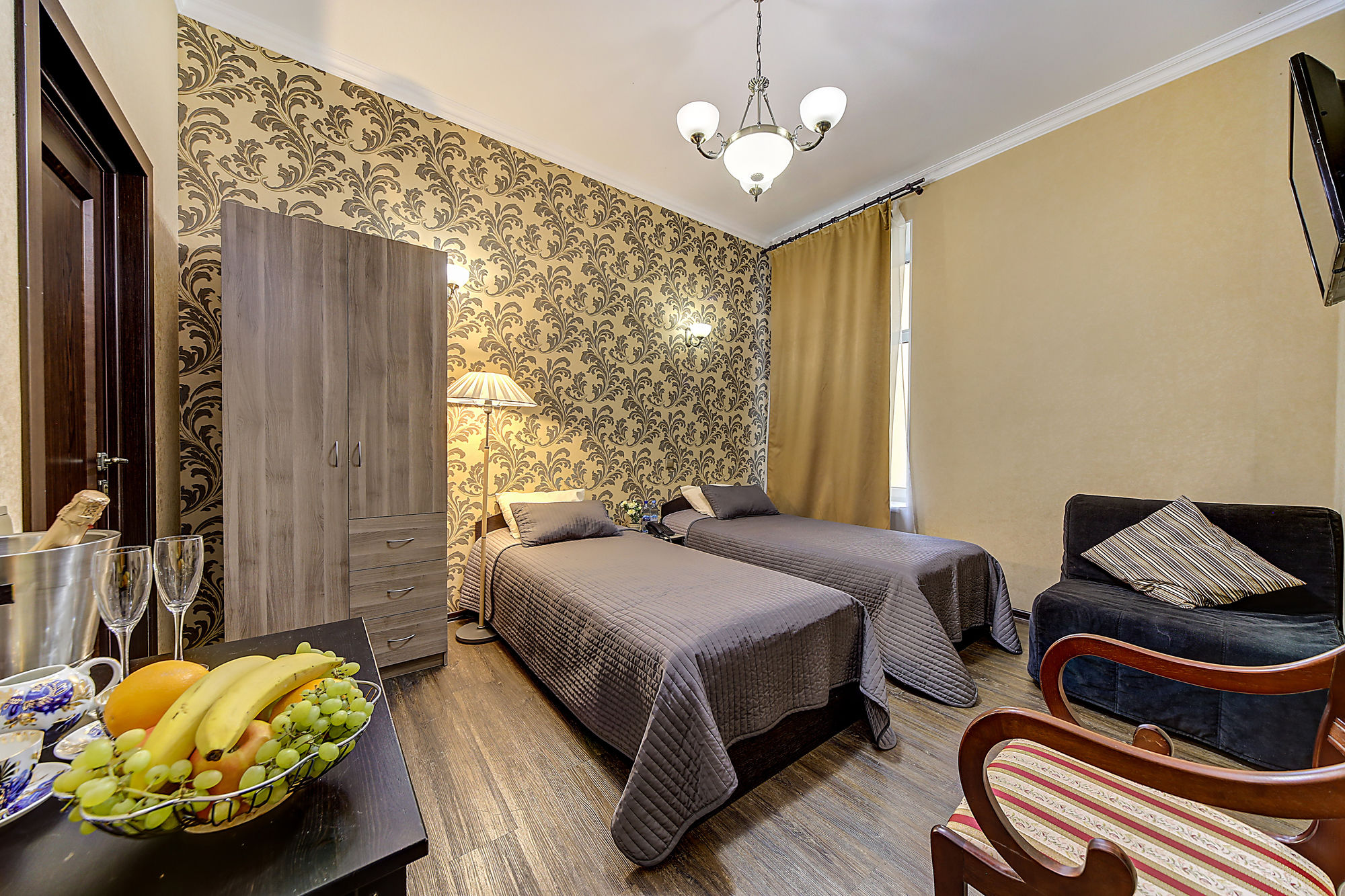 Ambitus Hotel