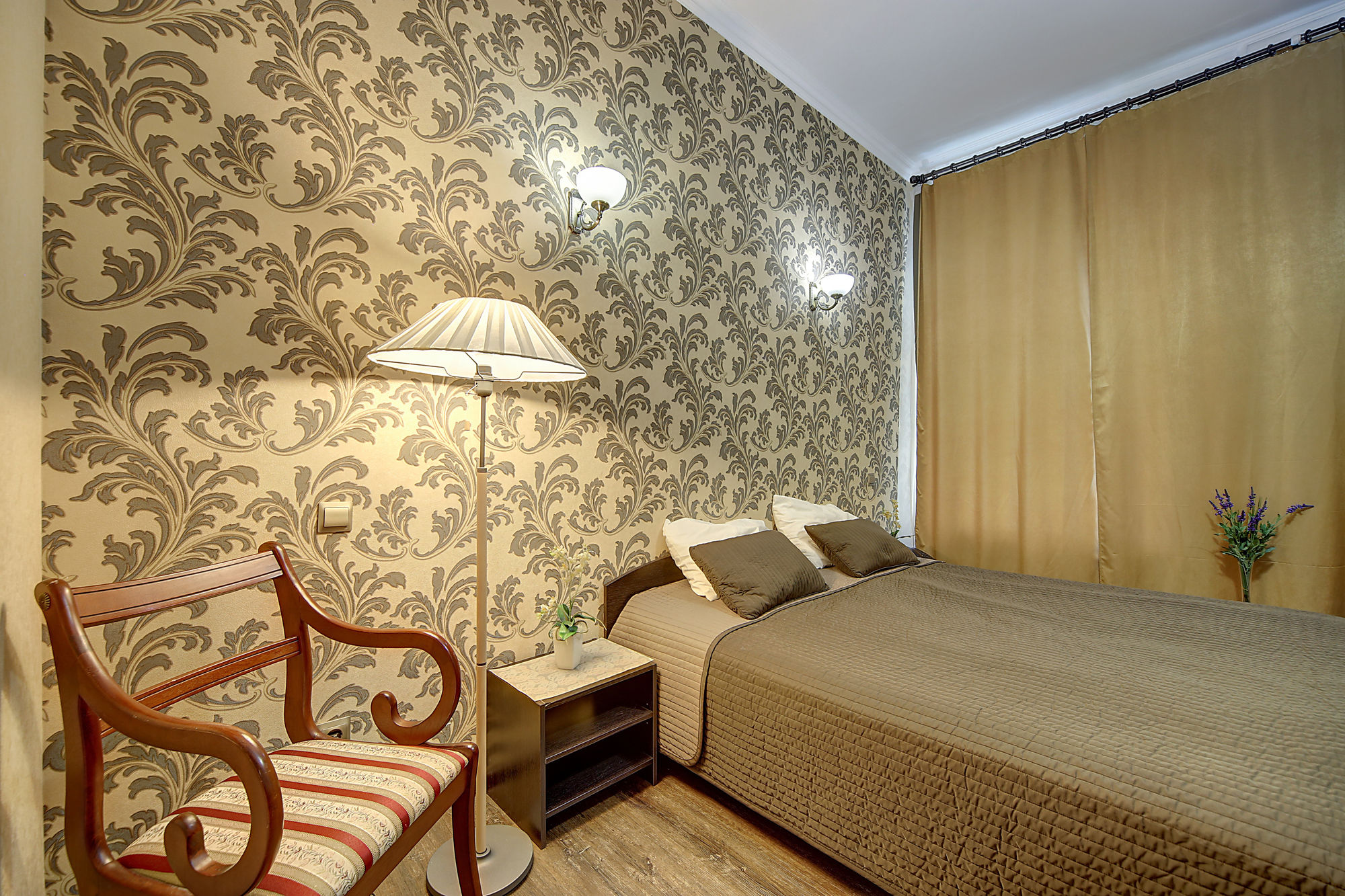Ambitus Hotel