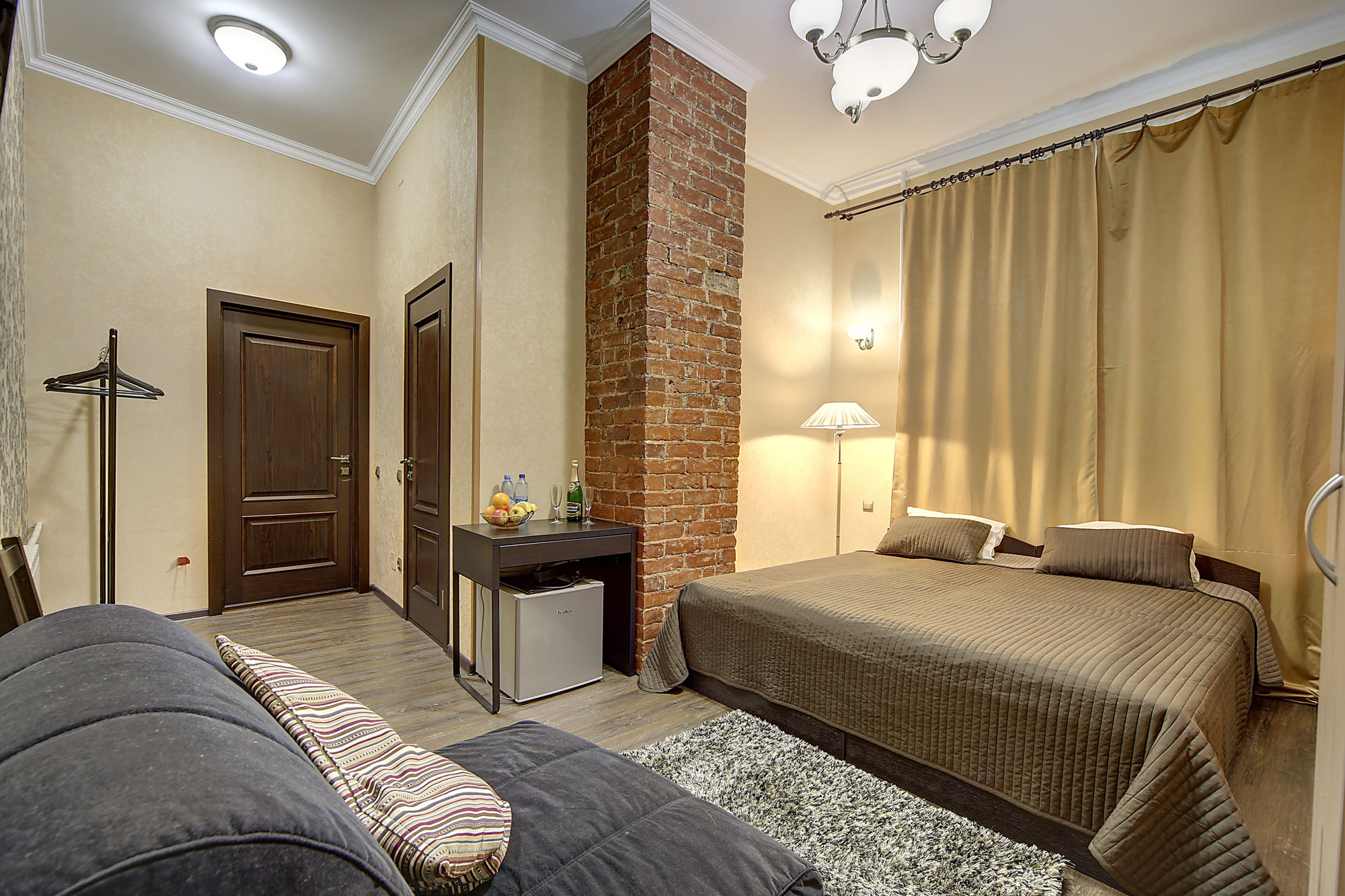 Ambitus Hotel
