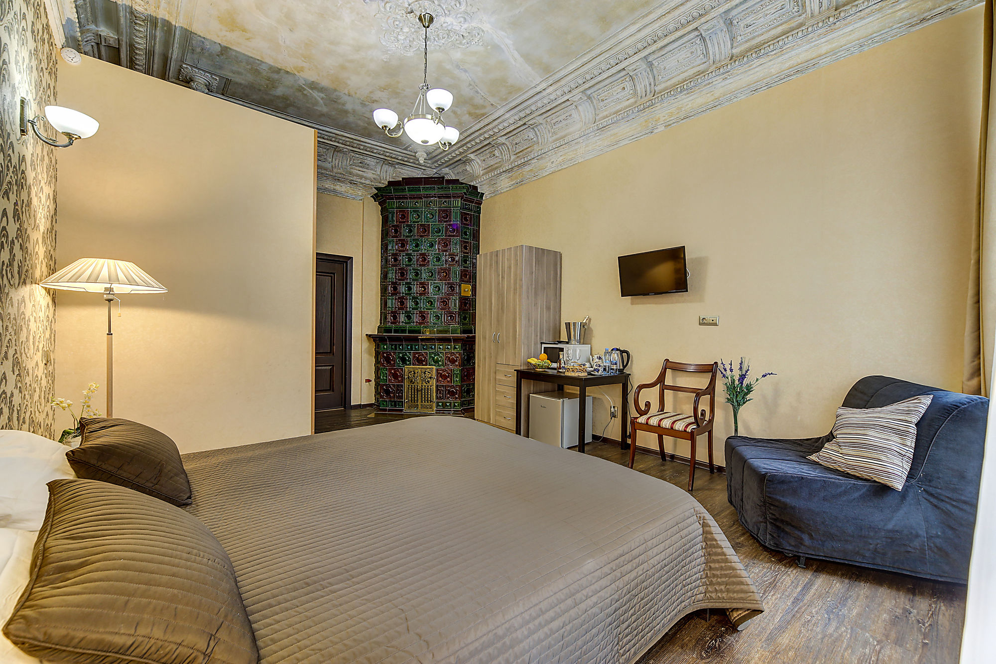 Ambitus Hotel