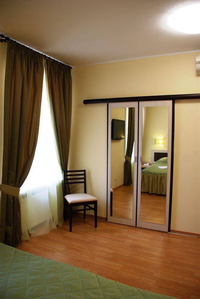AventInn