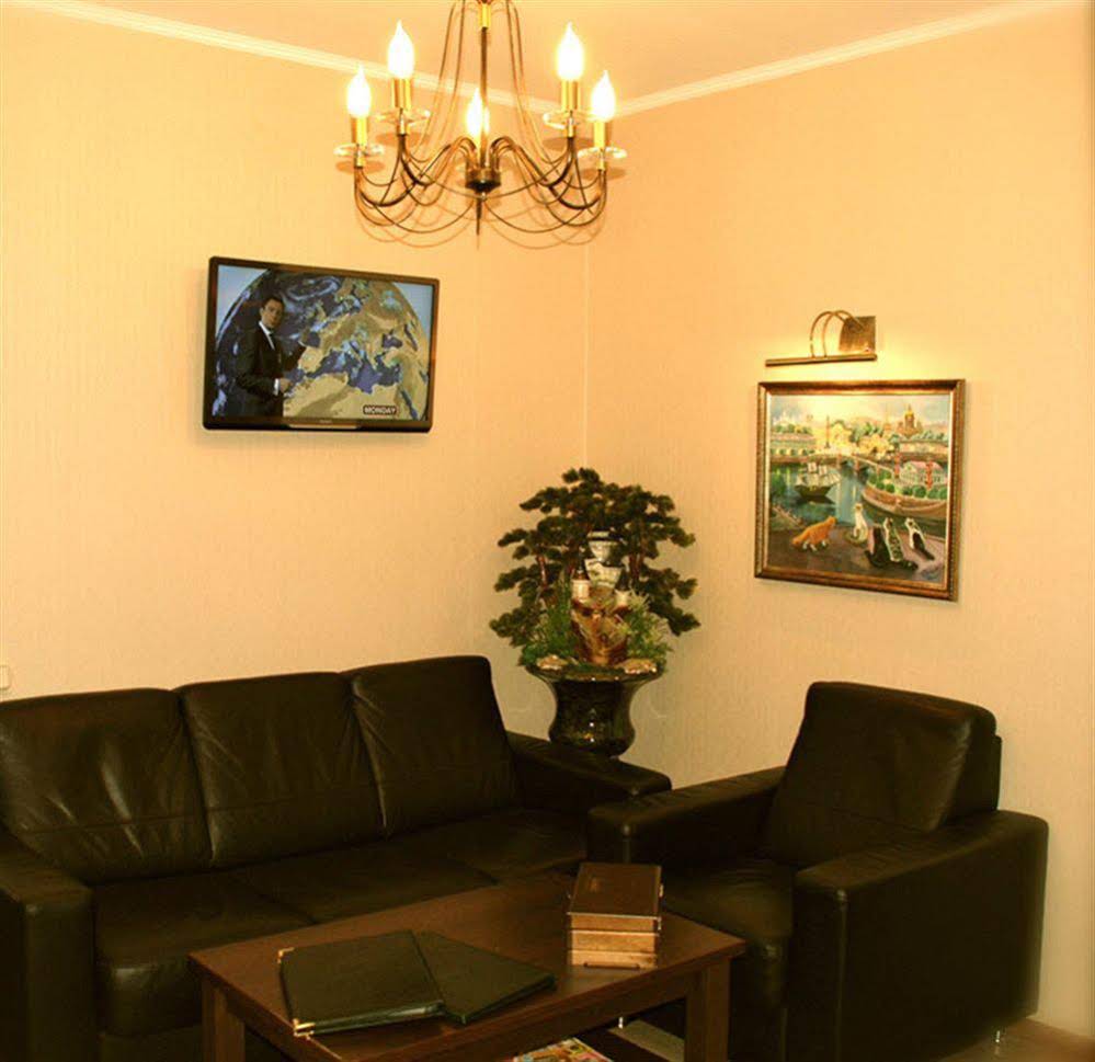 AventInn