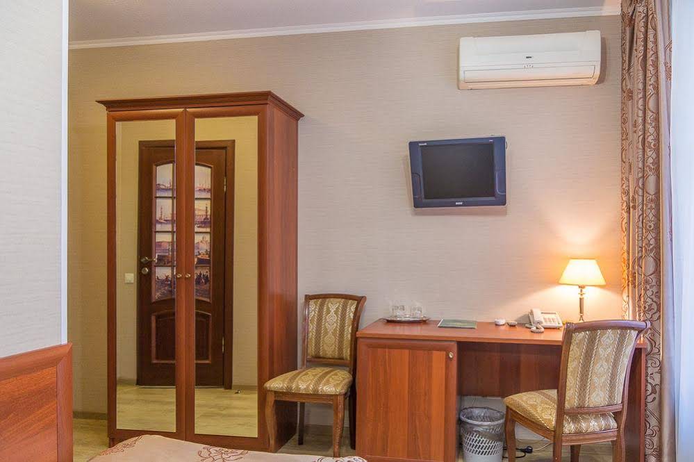AventInn