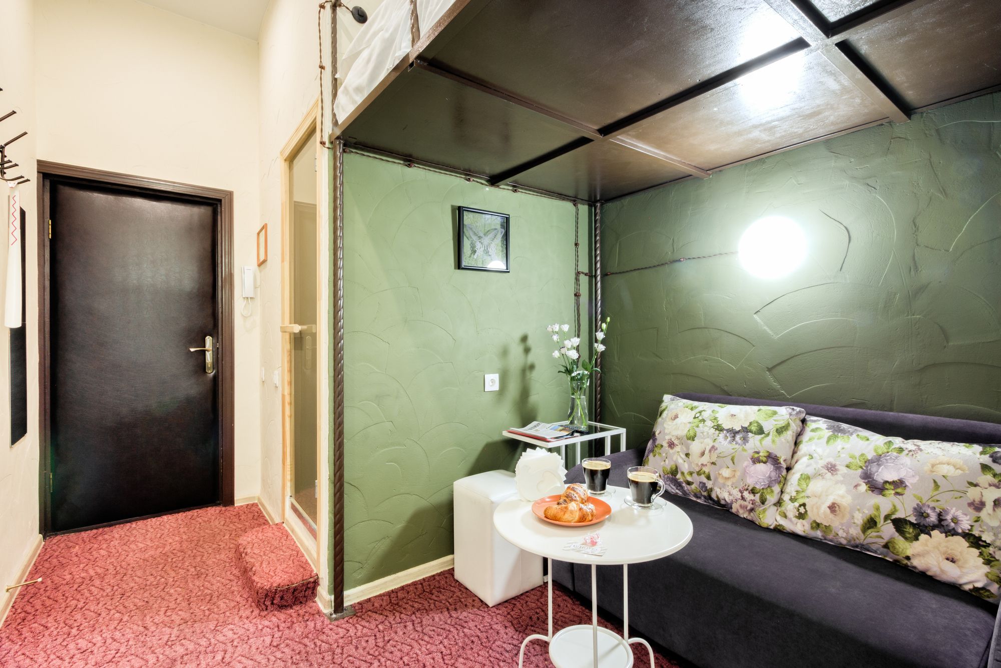 GhOtel on Nevsky