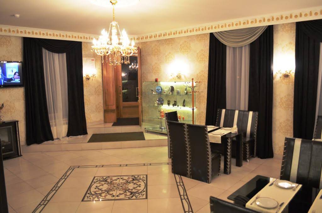 Hotel Ani