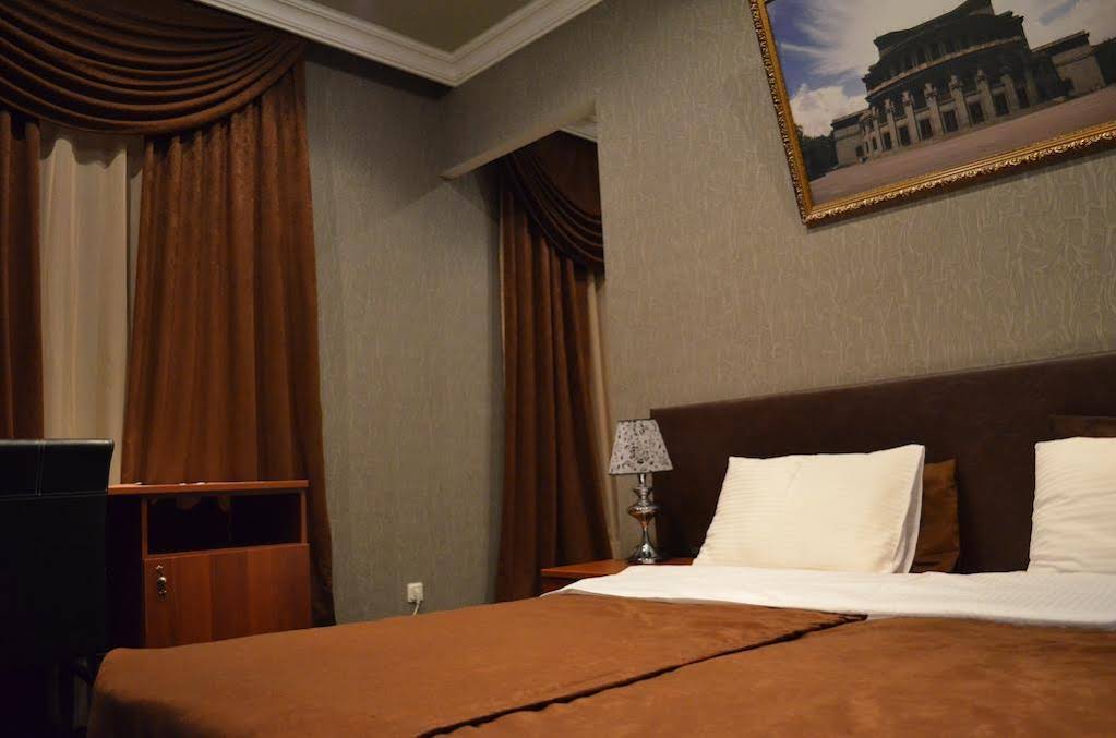Hotel Ani