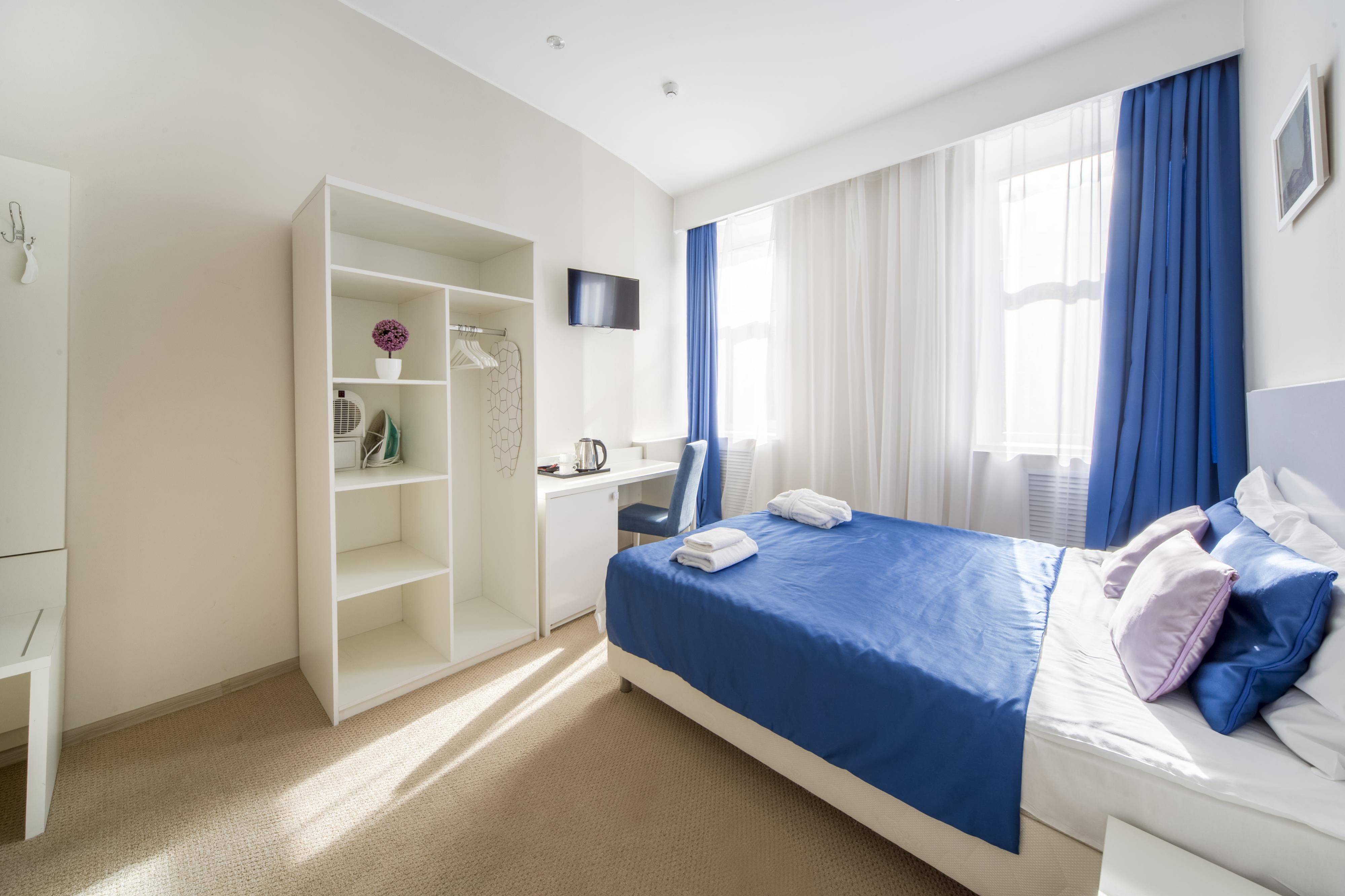 Hotel White Apart Academia