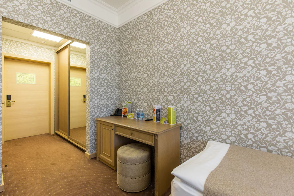 Levada Park Hotel