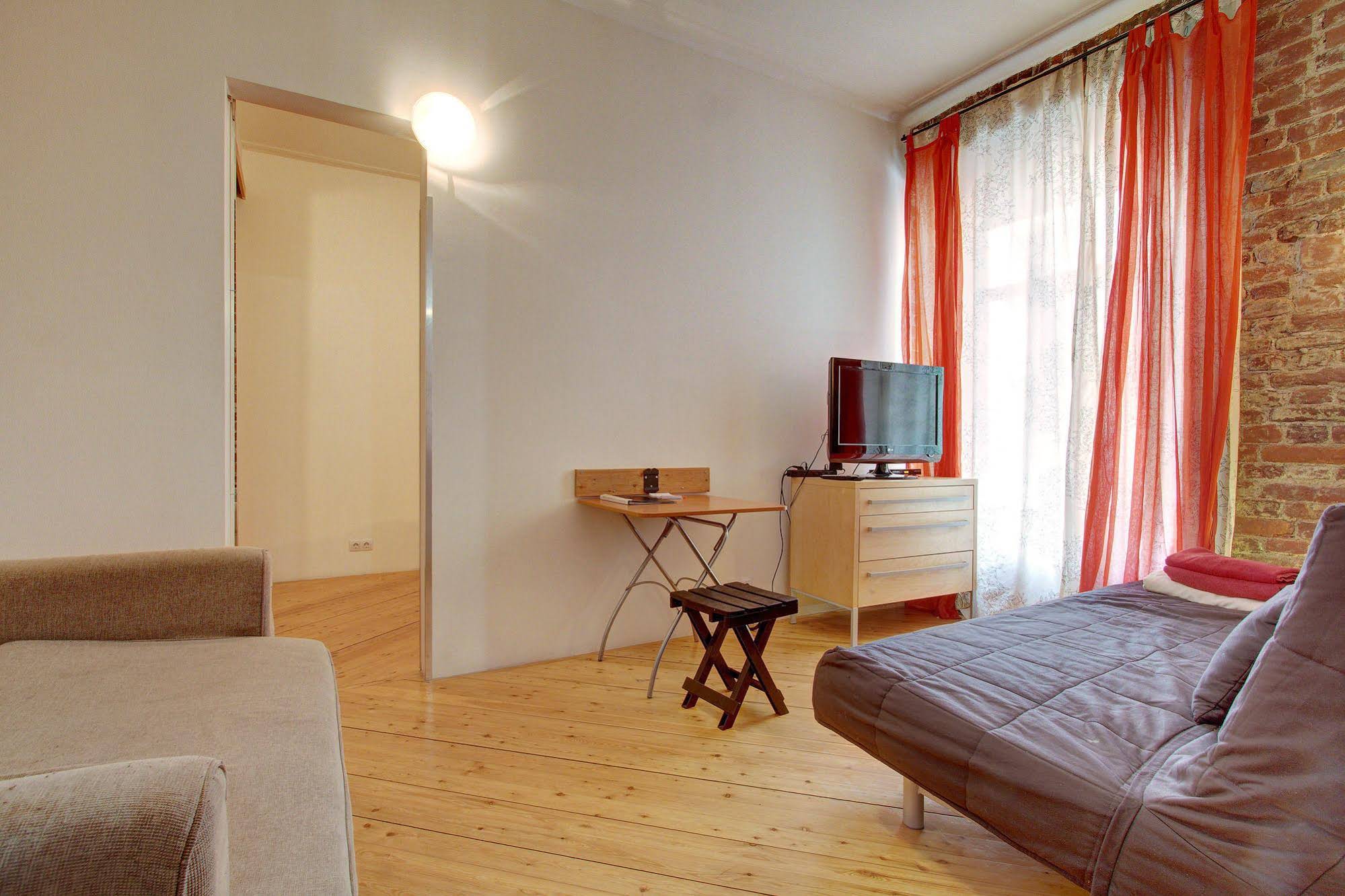 Nevsky 66 Apartment