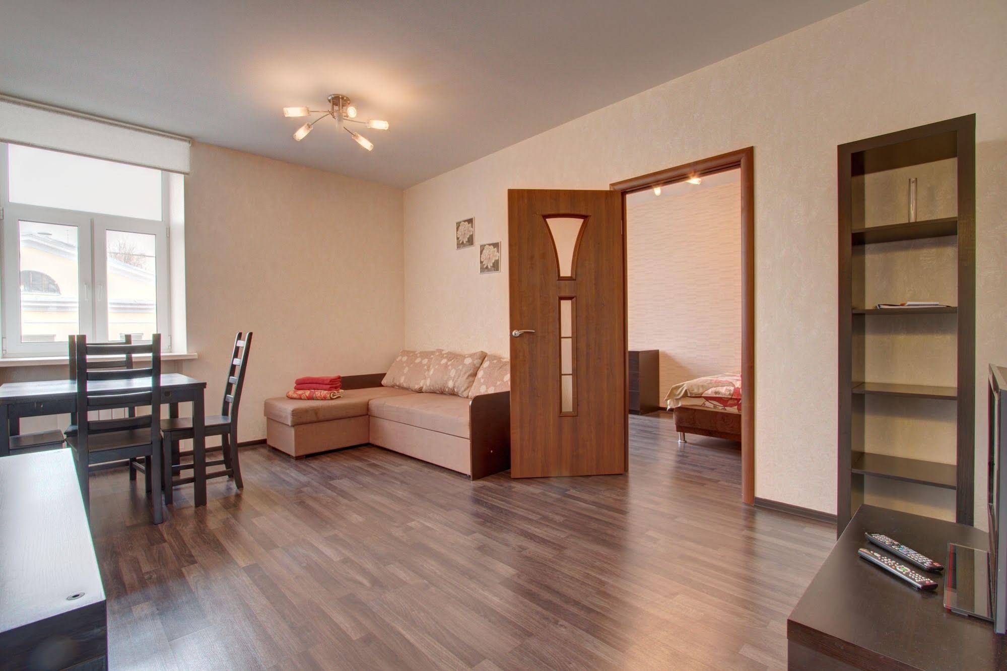 Nevsky 66 Apartment
