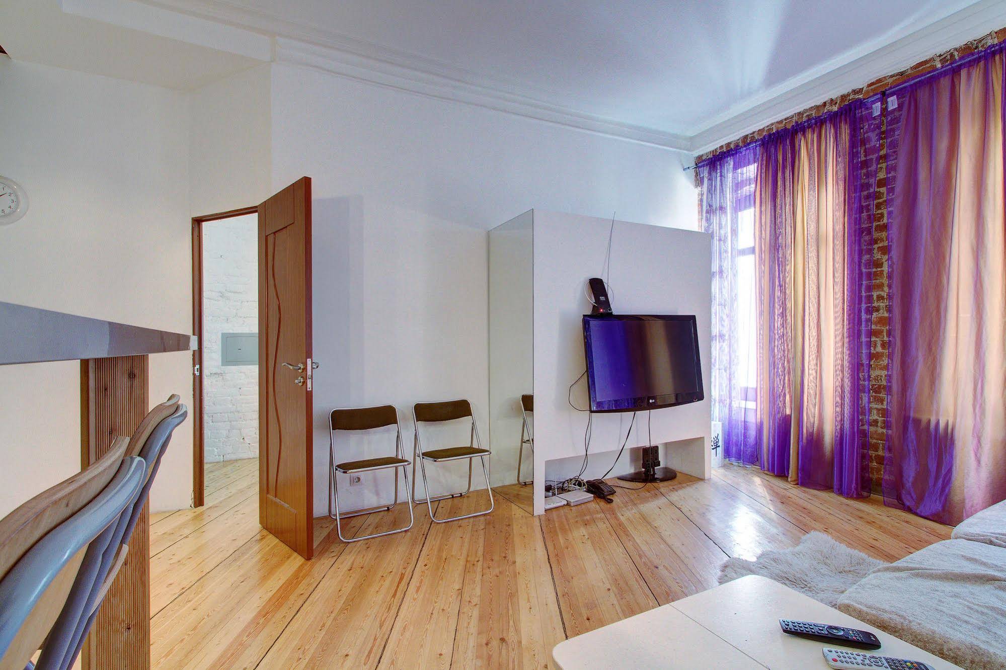 Nevsky 66 Apartment