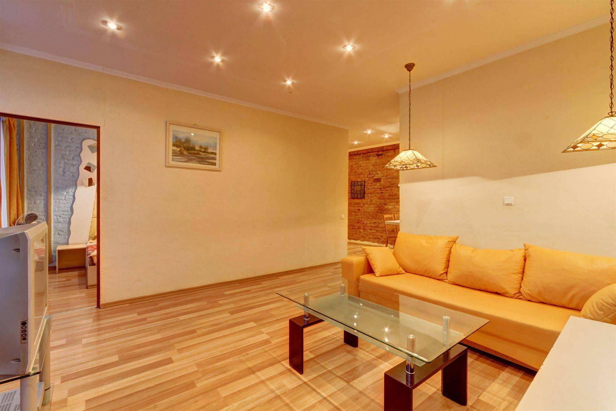 Nevsky 66 Apartment