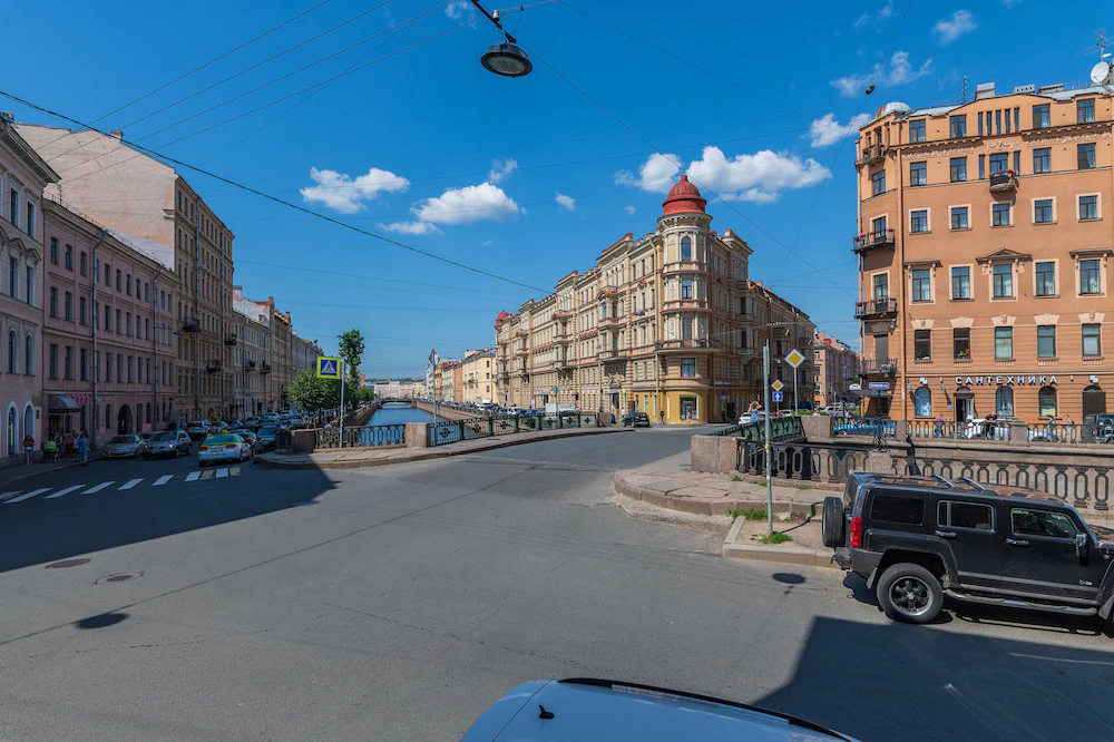 RentalSPb on Griboedova embankment