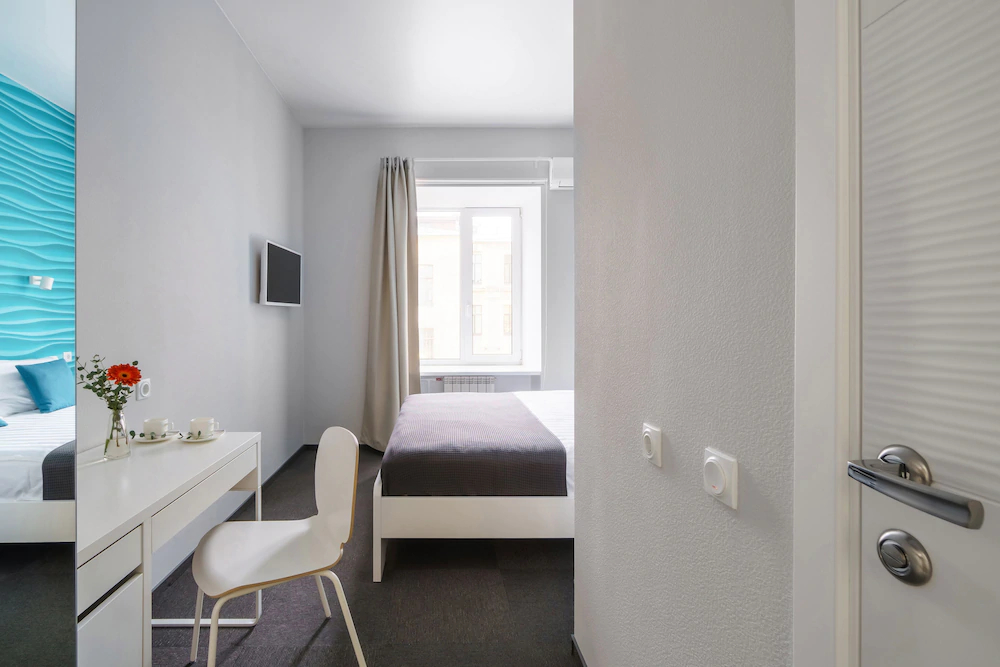 Steps Hotel