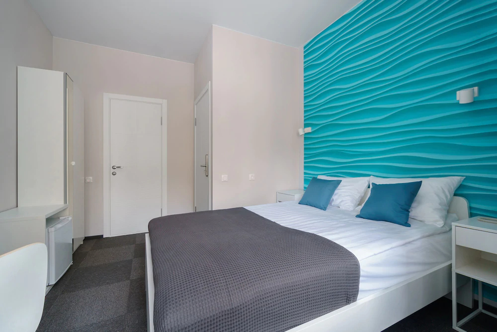 Steps Hotel
