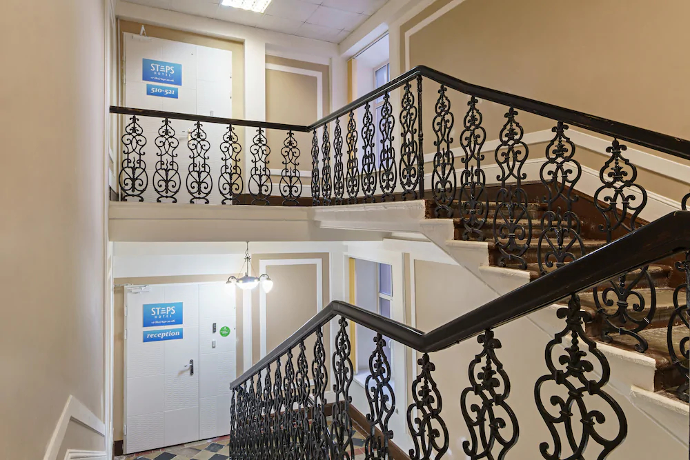 Steps Hotel