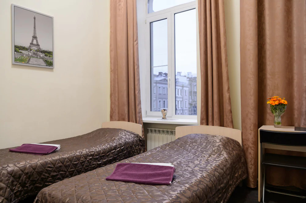 SuperHostel - Vosstanya Street 35