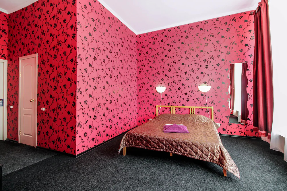 SuperHostel - Vosstanya Street 35