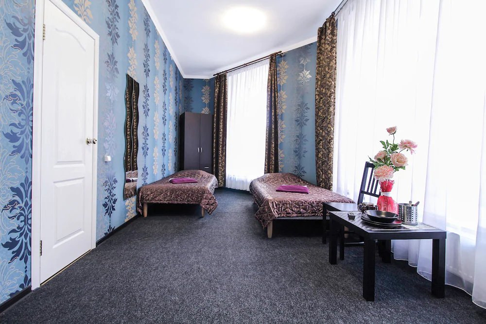SuperHostel - Vosstanya Street 35