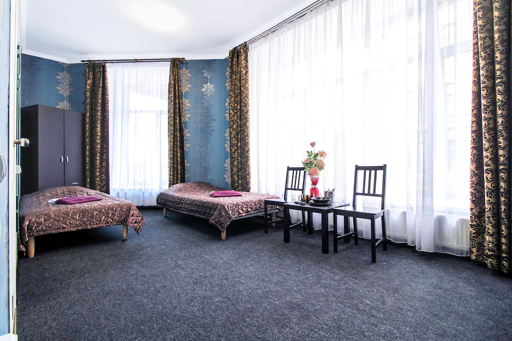 SuperHostel - Vosstanya Street 35