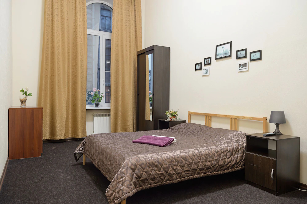 SuperHostel - Vosstanya Street 35