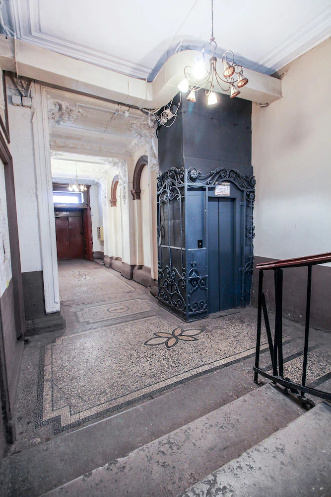 SuperHostel - Vosstanya Street 35