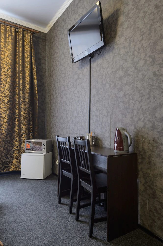 SuperHostel - Vosstanya Street 35