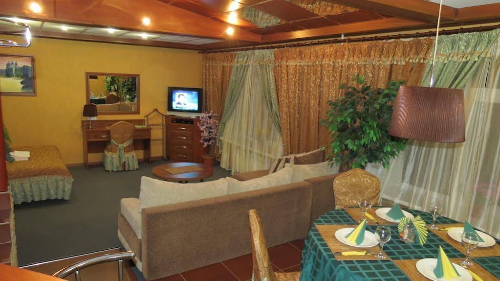 Esmerald Hotel